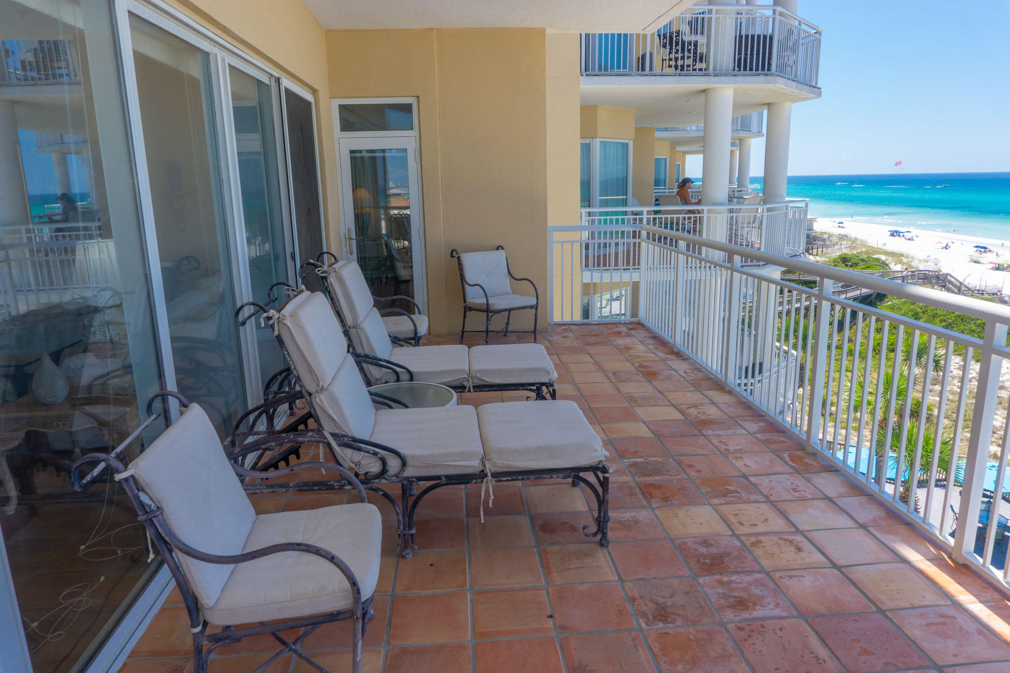 HIDDEN DUNES GRAND VILLAS - Residential