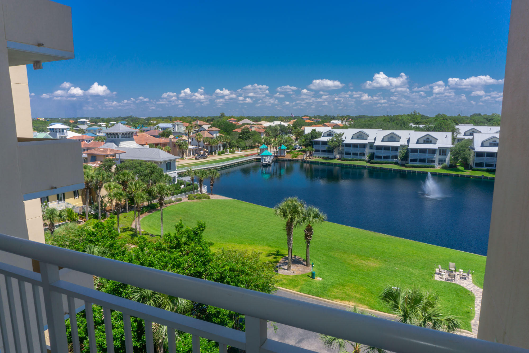 HIDDEN DUNES GRAND VILLAS - Residential