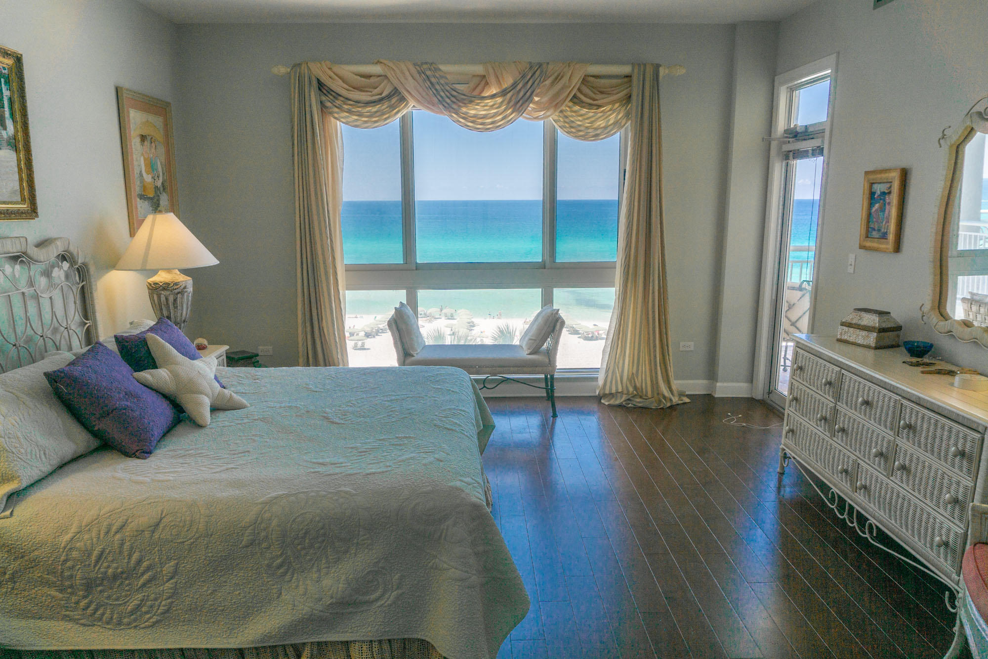 HIDDEN DUNES GRAND VILLAS - Residential