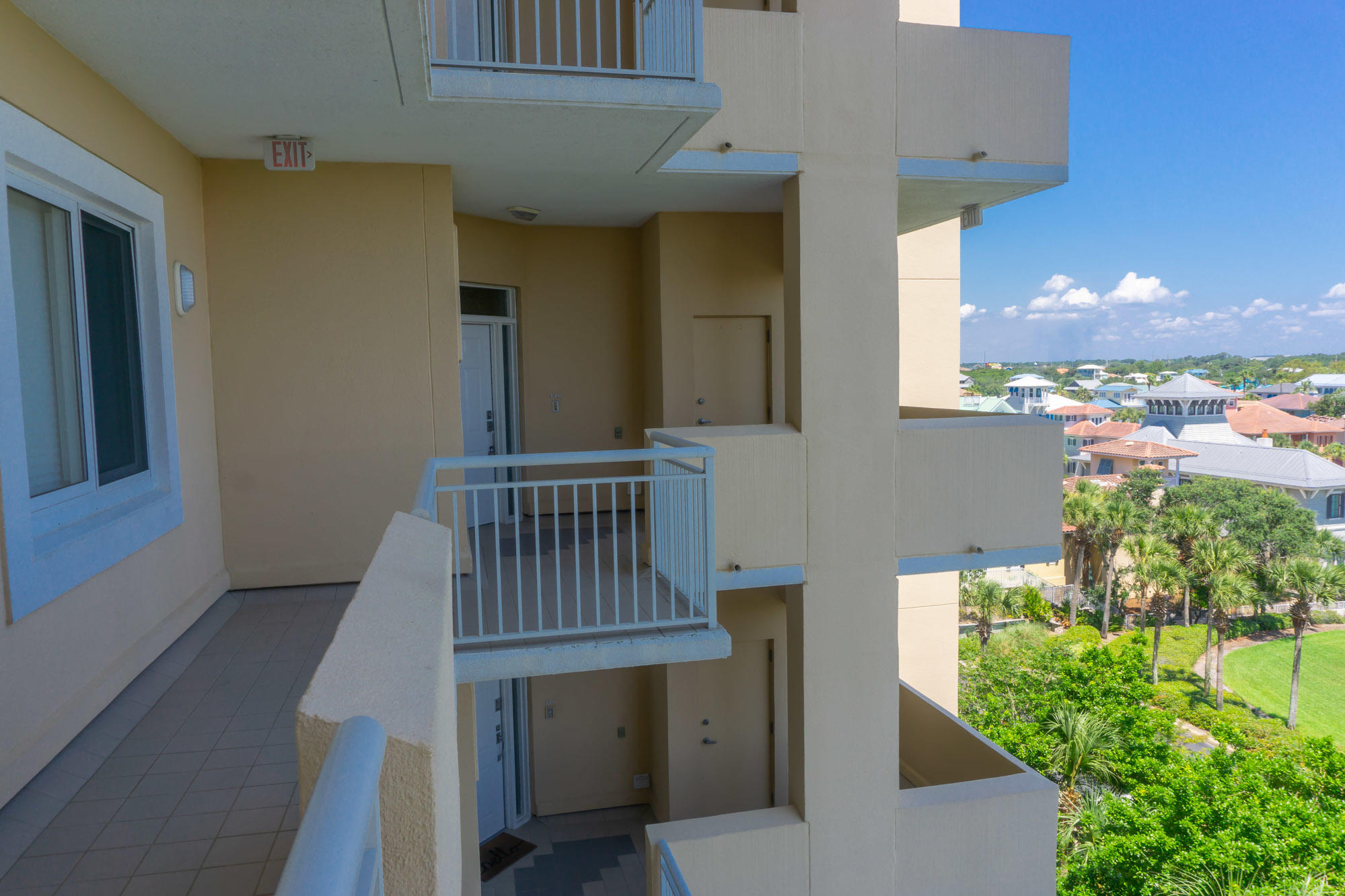 HIDDEN DUNES GRAND VILLAS - Residential