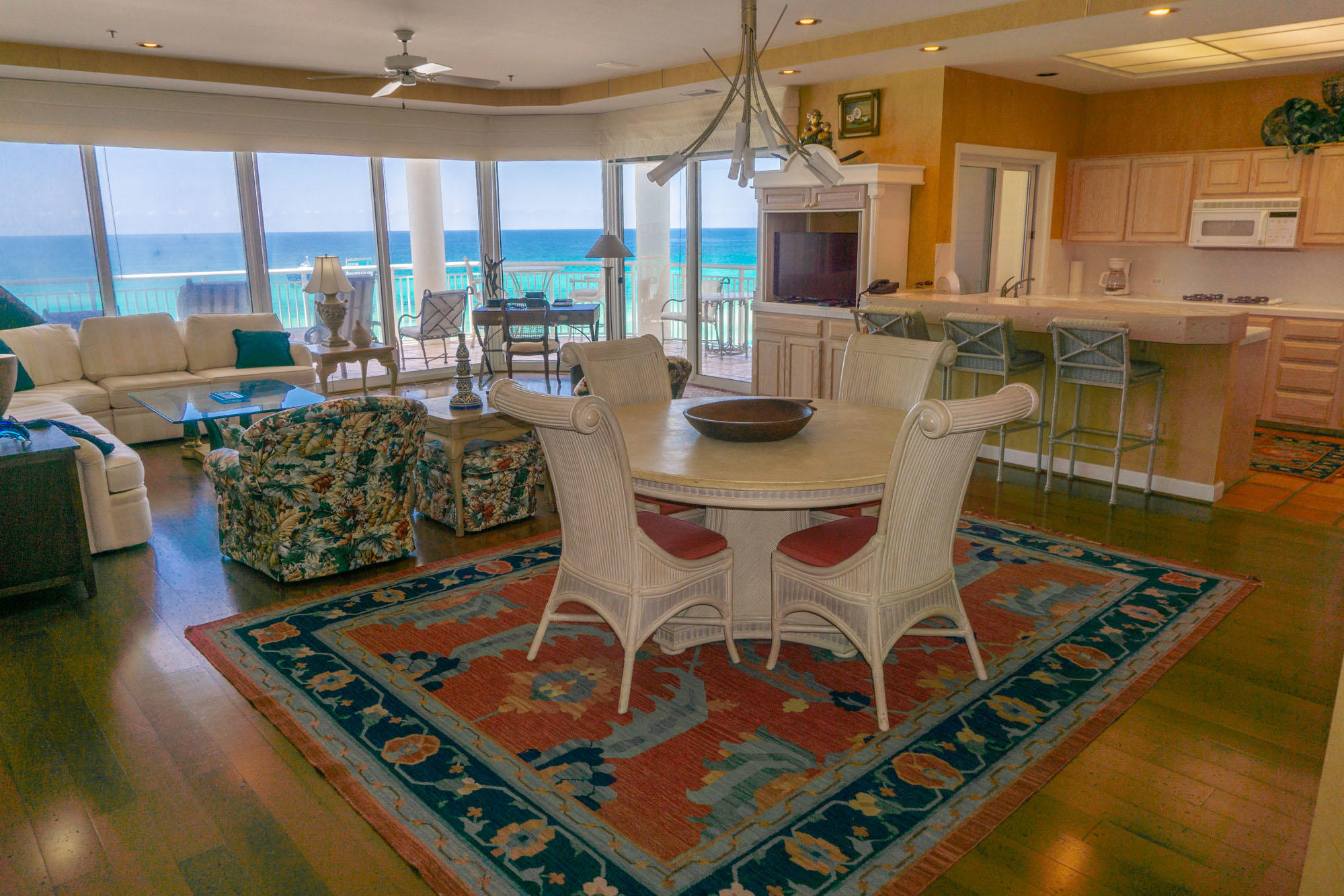 HIDDEN DUNES GRAND VILLAS - Residential