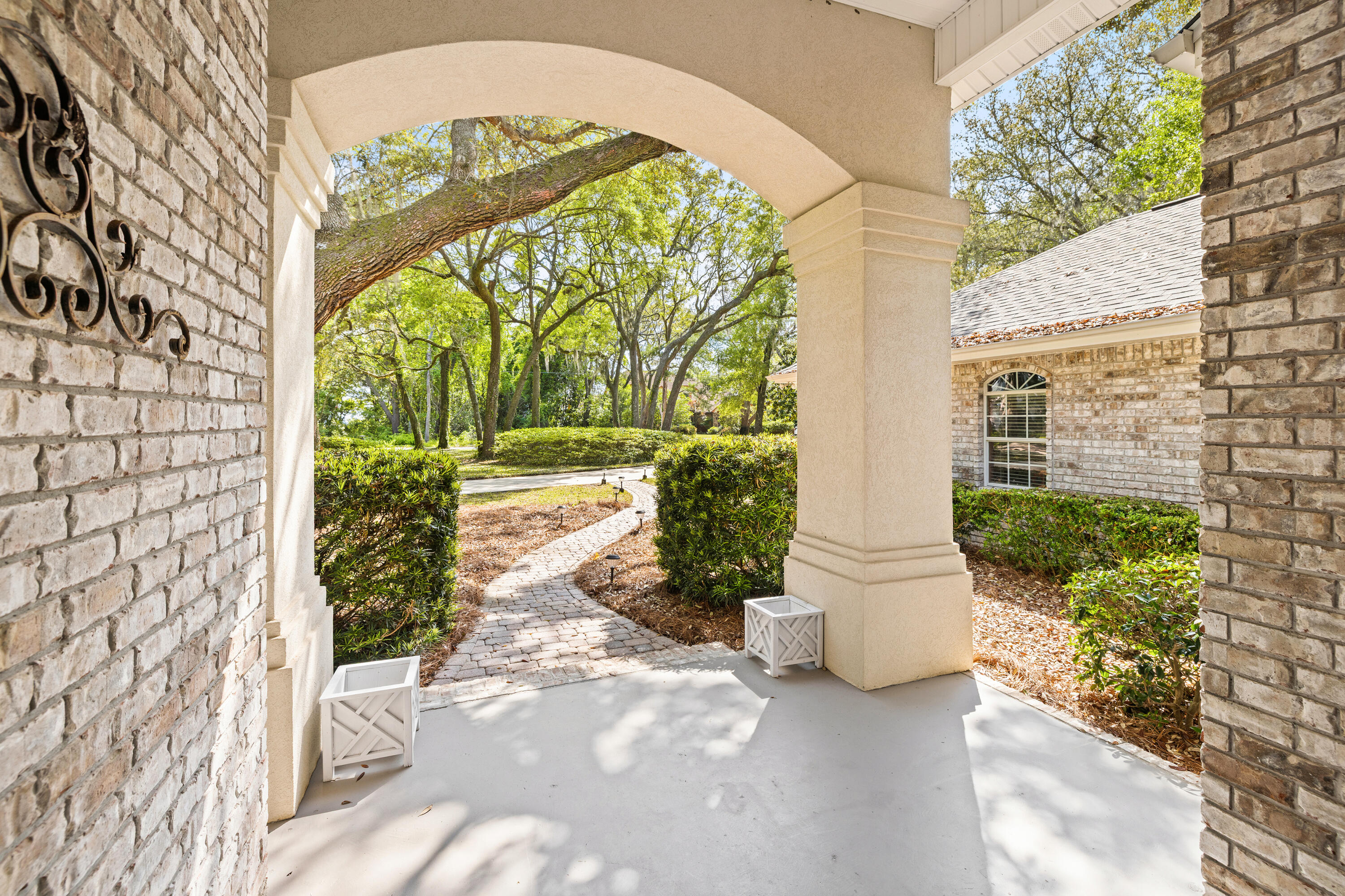 LAKE PIPPIN - Residential