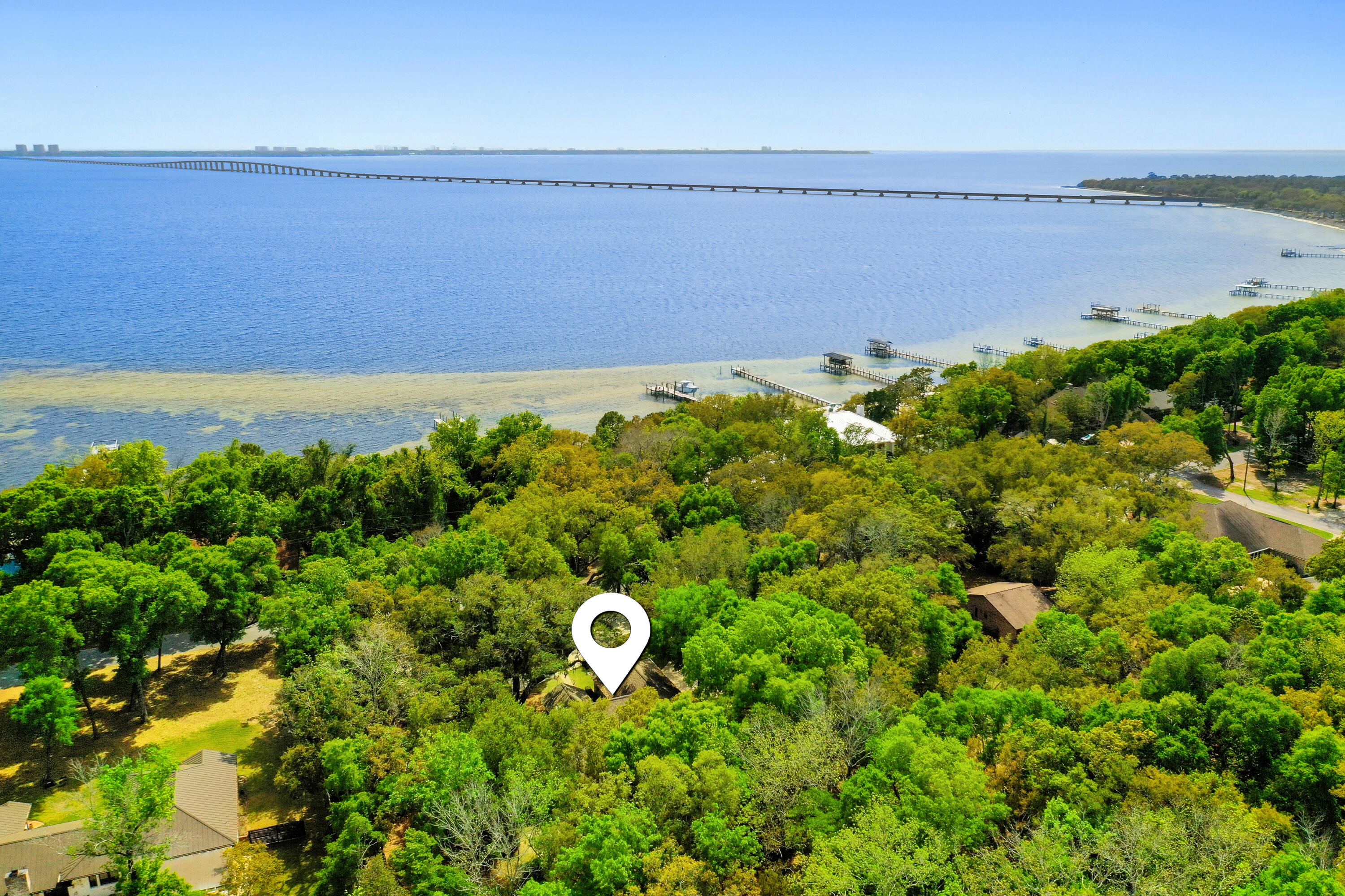 LAKE PIPPIN - Residential