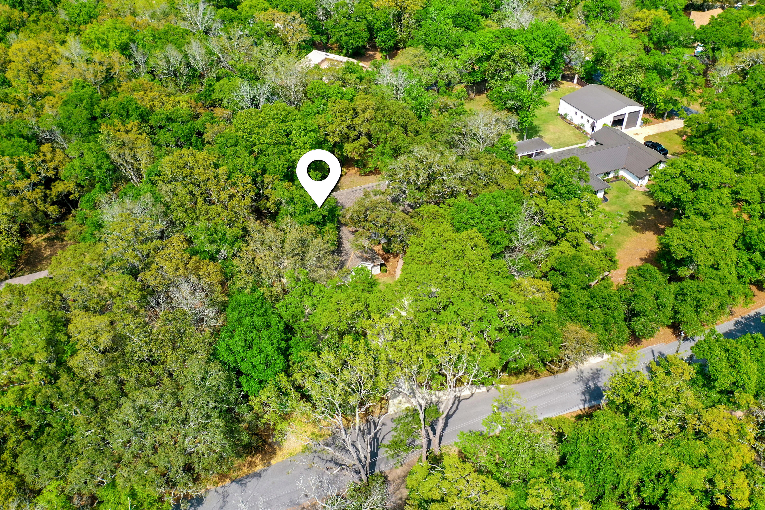 LAKE PIPPIN - Residential