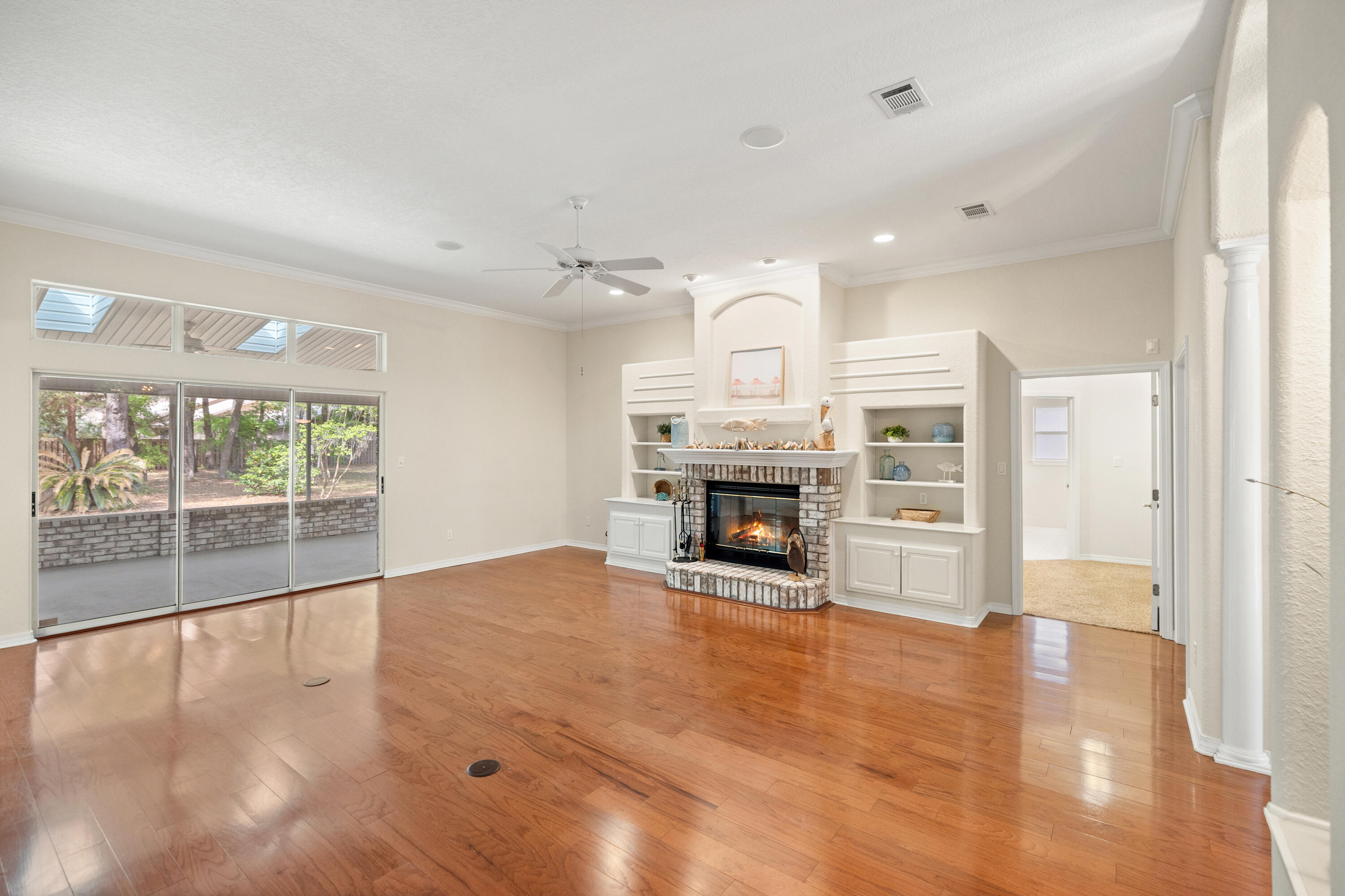 LAKE PIPPIN - Residential