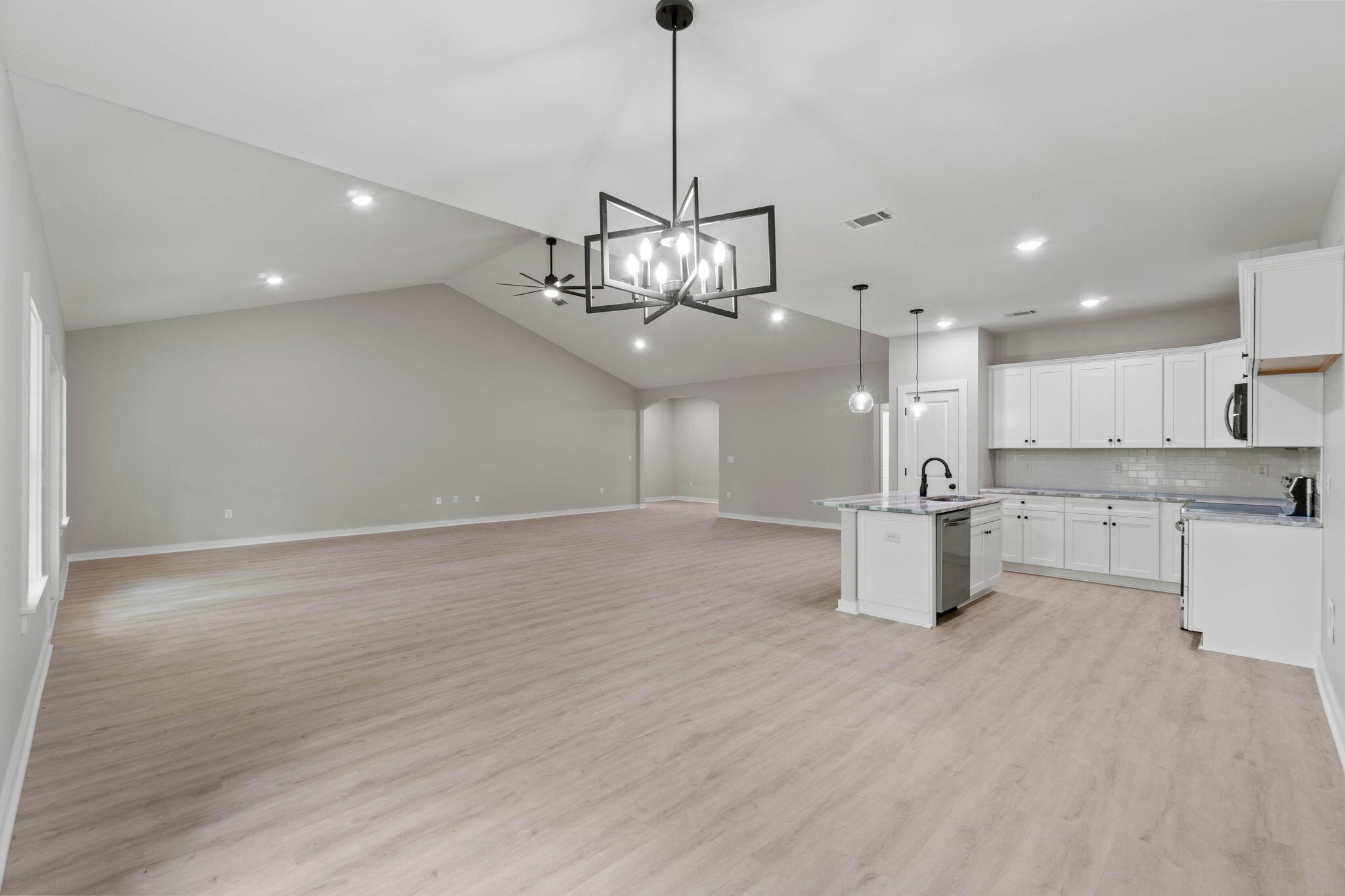 CARNEGIE HILLS PH 2 - Residential