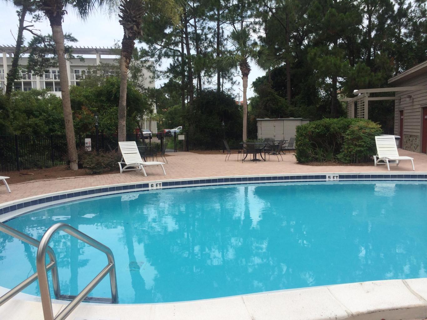 CASSINE VILLAGE - Land