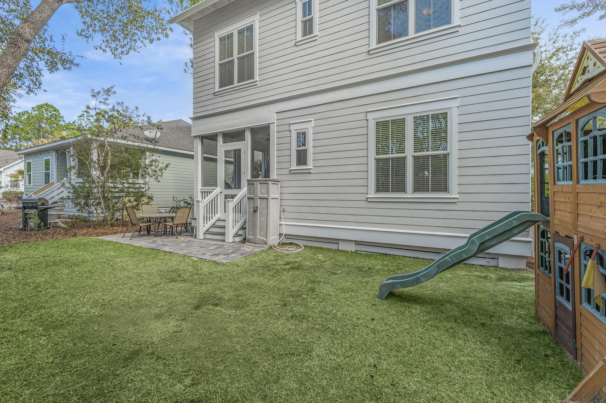 SANTA ROSA GOLF VILLAS - Residential