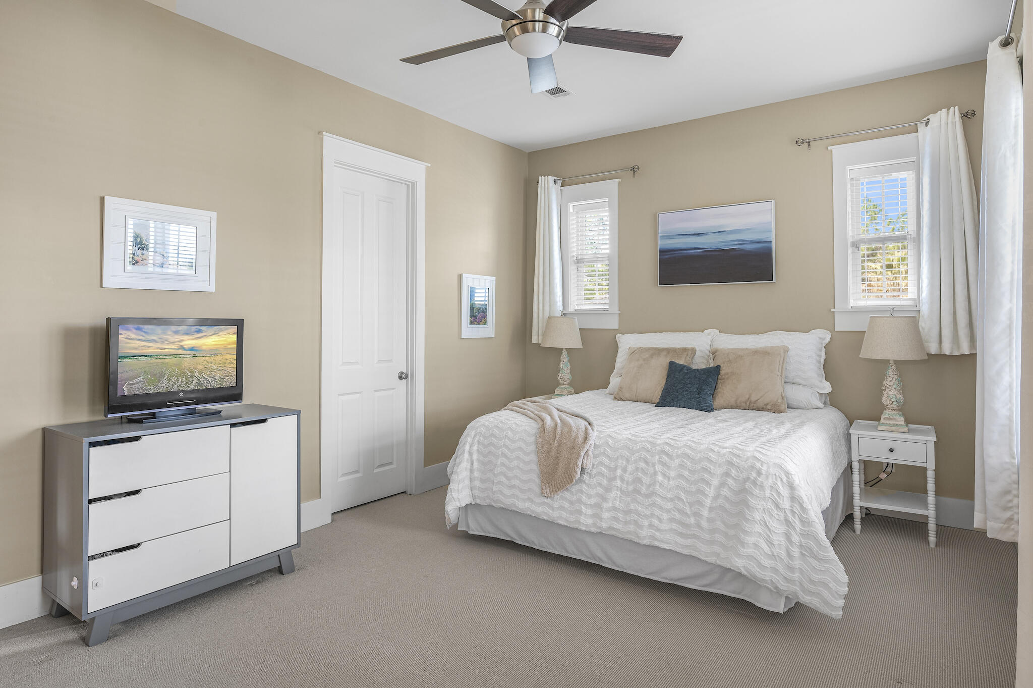 SANTA ROSA GOLF VILLAS - Residential