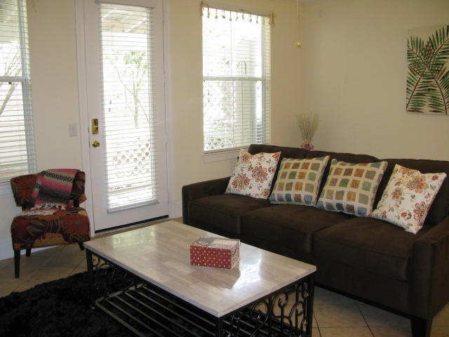 EAGLE BAY - Residential