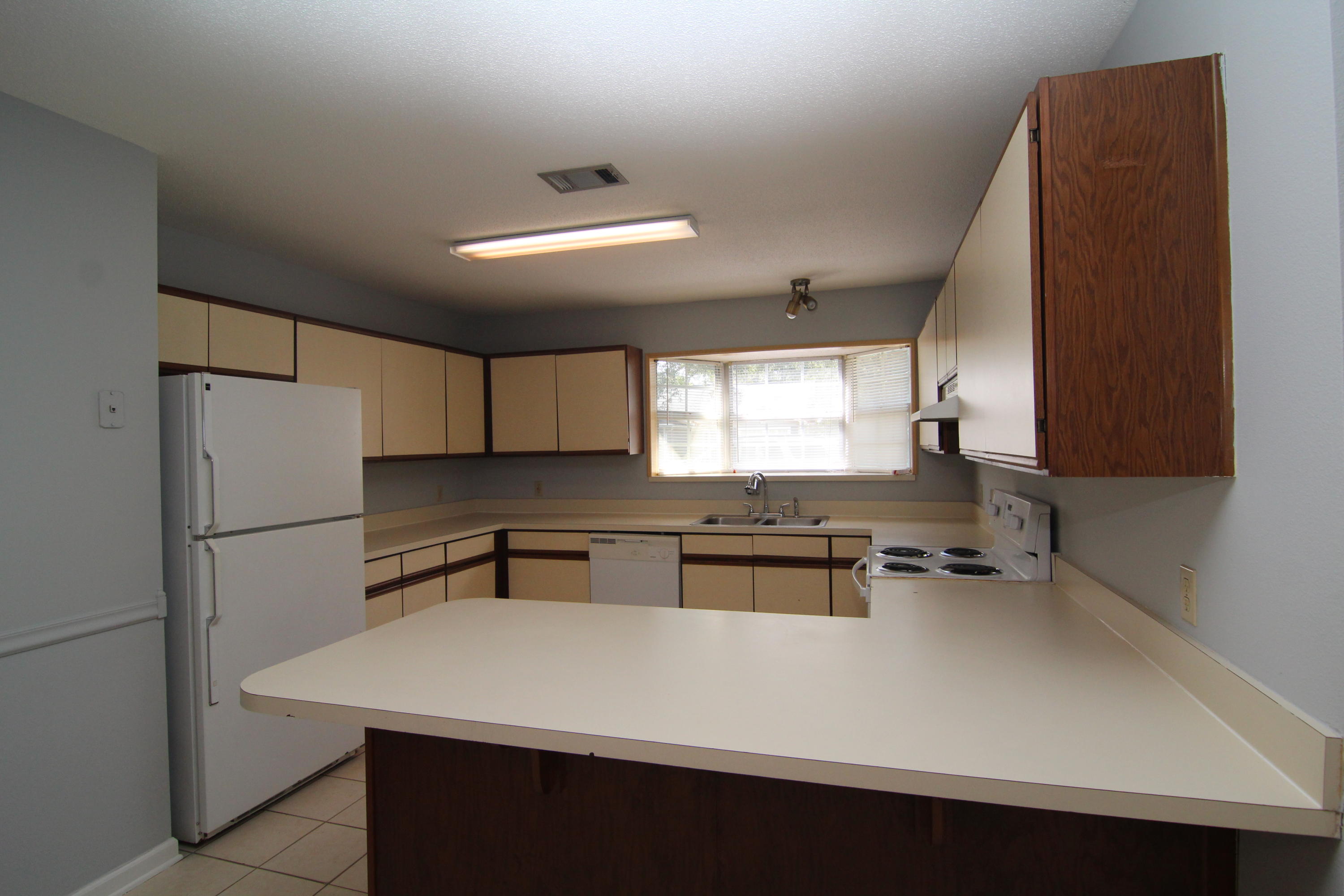 COUNTRYSIDE ESTATES - Residential