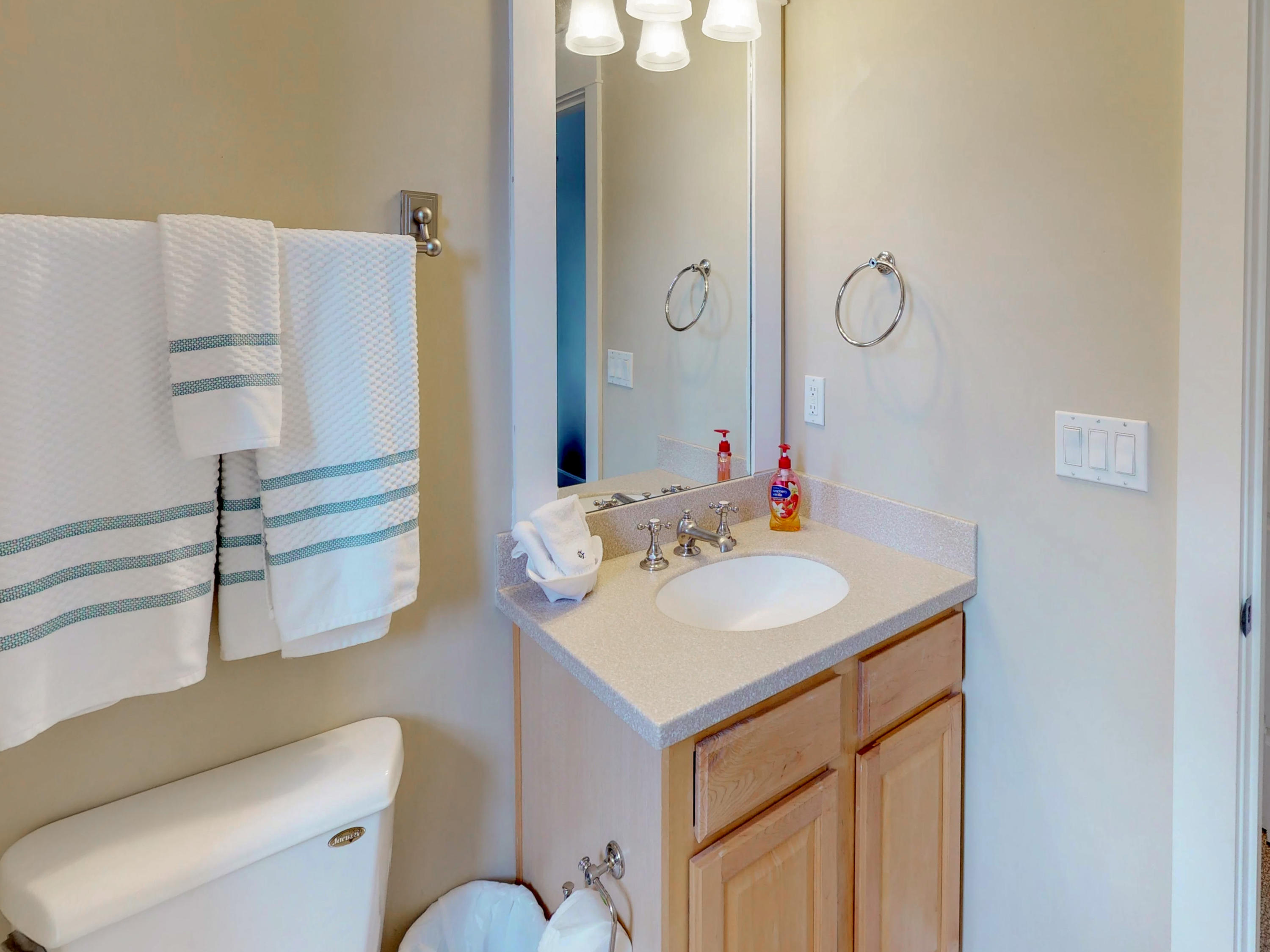 PINE RIDGE VILLAS - Residential