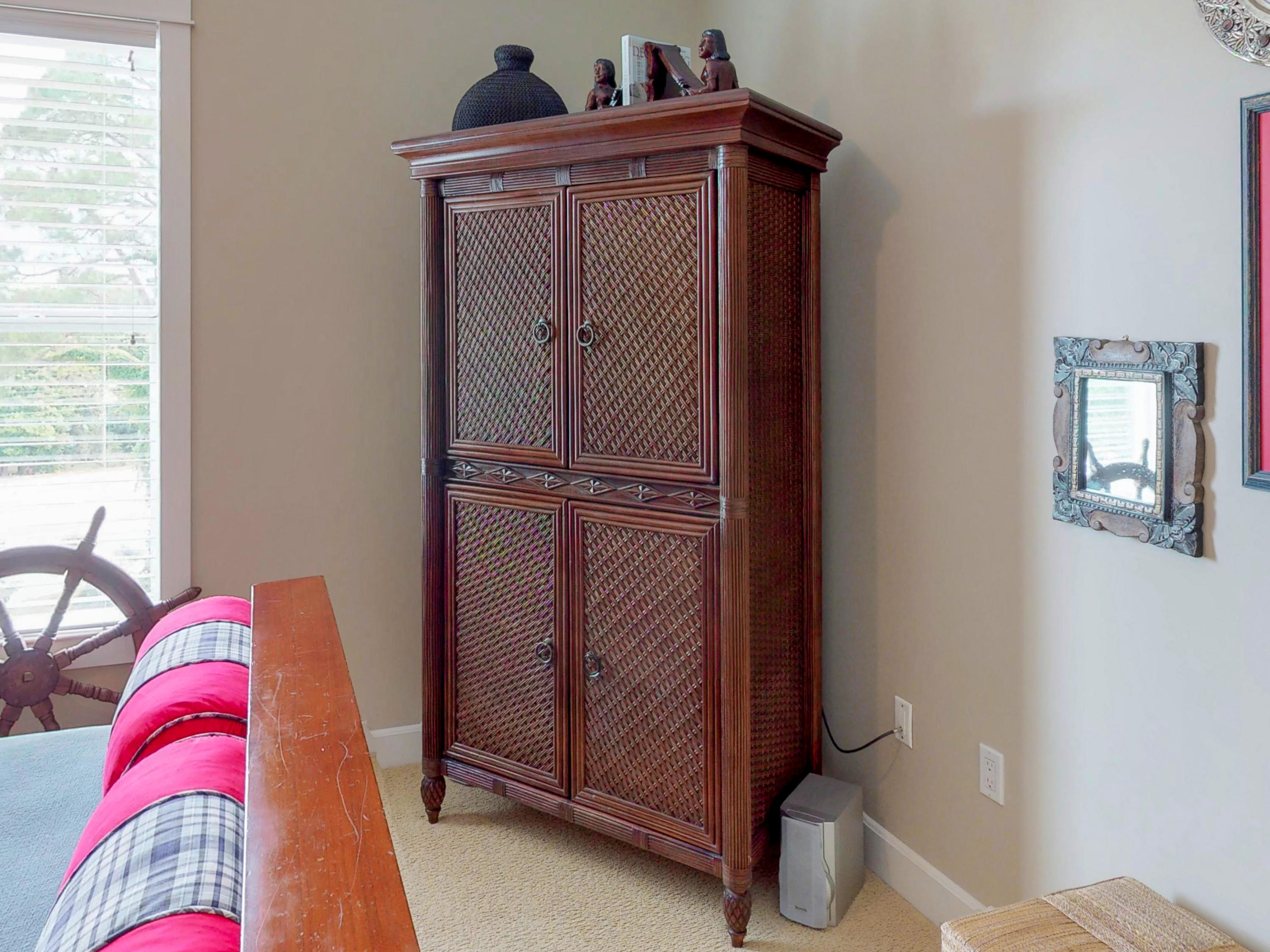 PINE RIDGE VILLAS - Residential