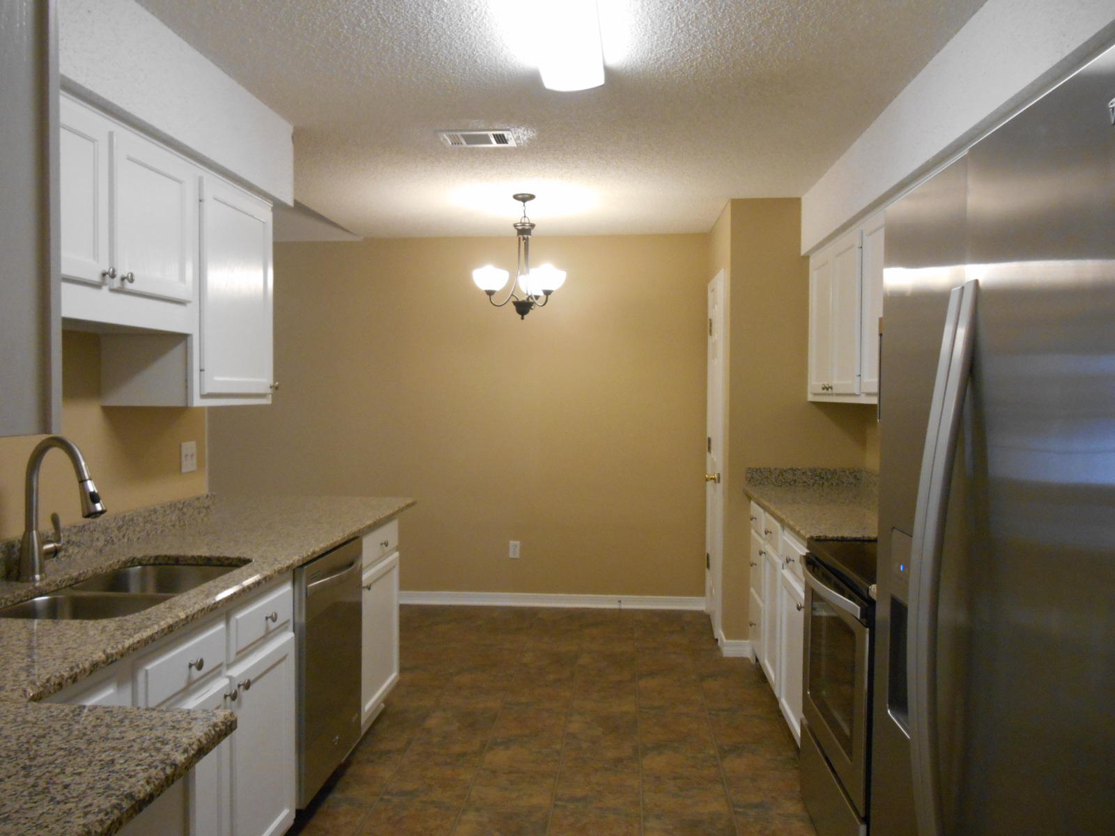 PARKWOOD PLACE AT BLUEWATER BAY - Residential