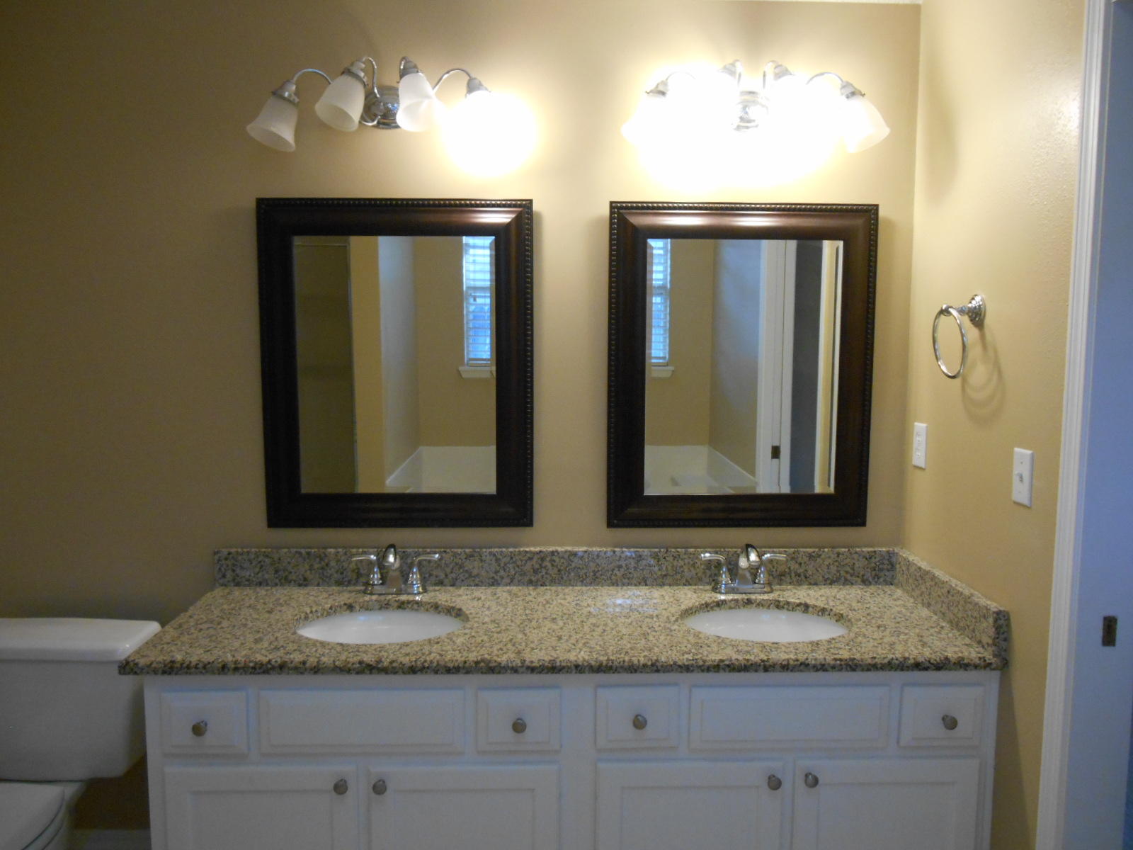 PARKWOOD PLACE AT BLUEWATER BAY - Residential