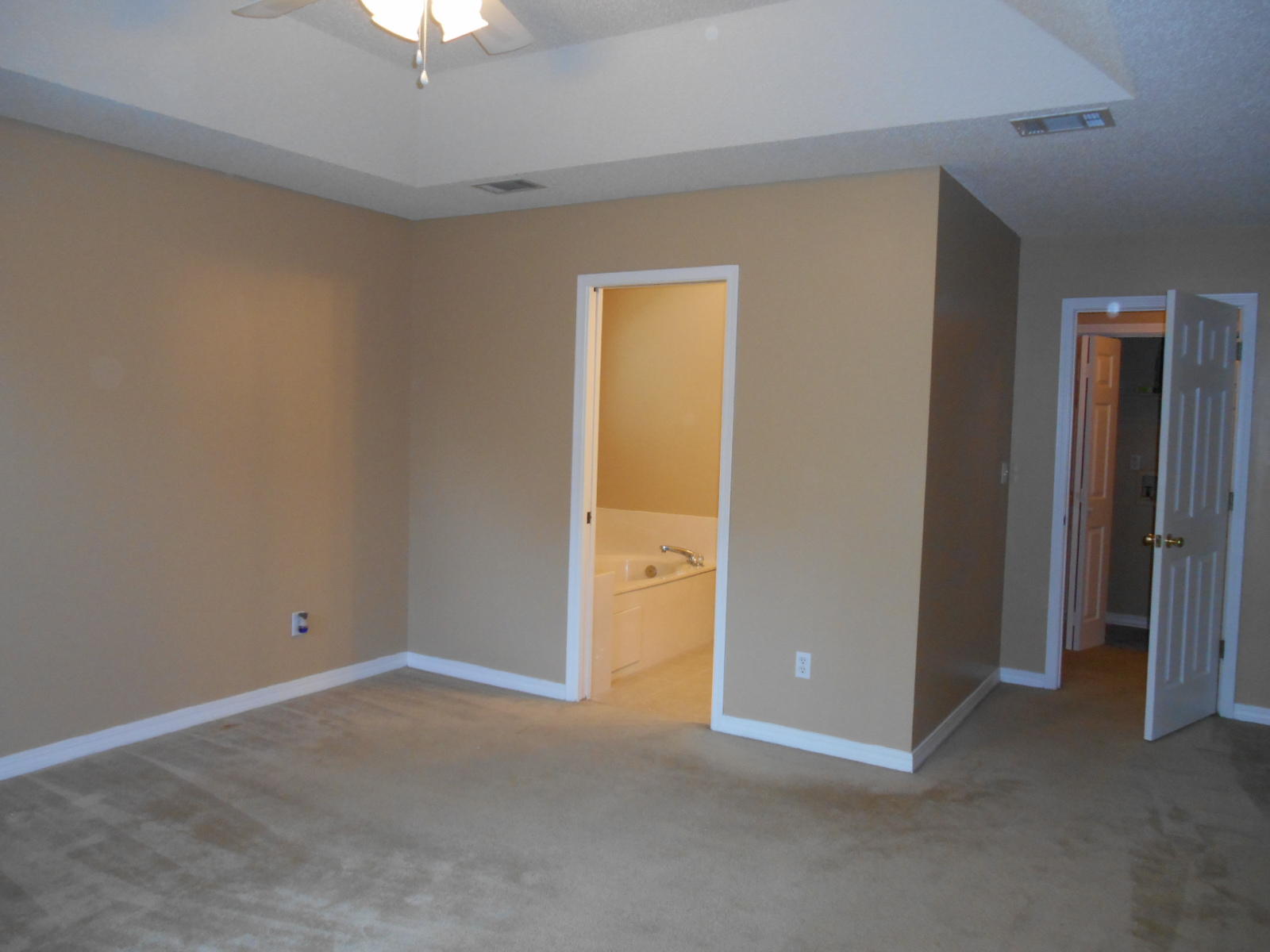 PARKWOOD PLACE AT BLUEWATER BAY - Residential