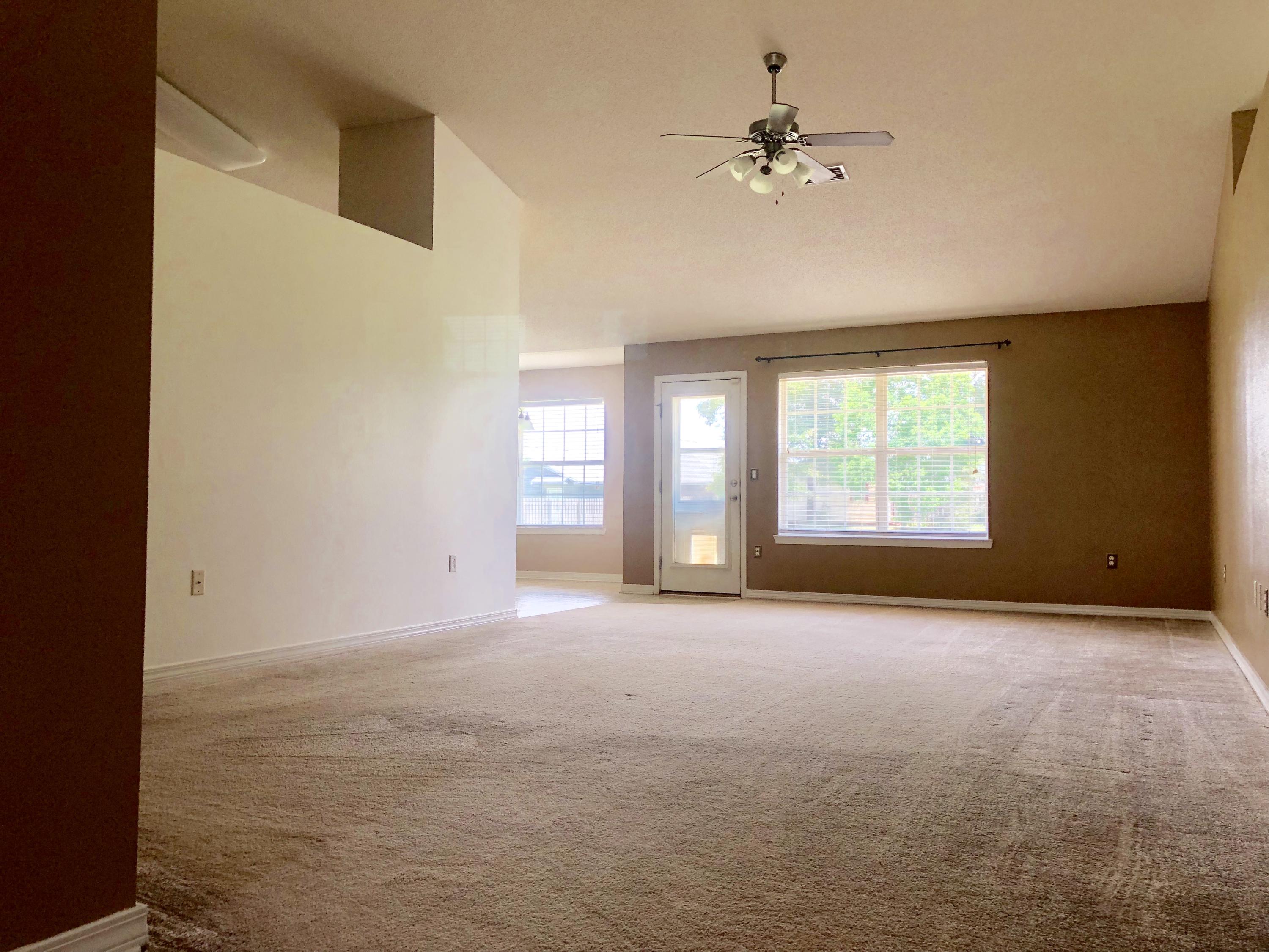 SILVER CREEK ESTATES - Residential