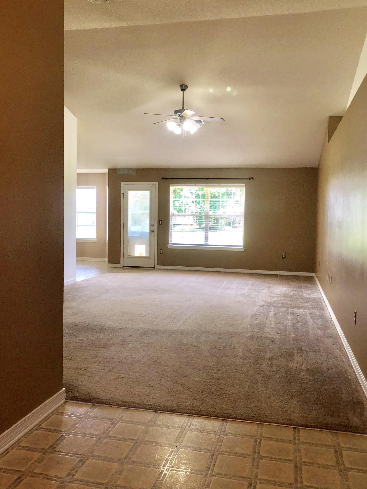 SILVER CREEK ESTATES - Residential