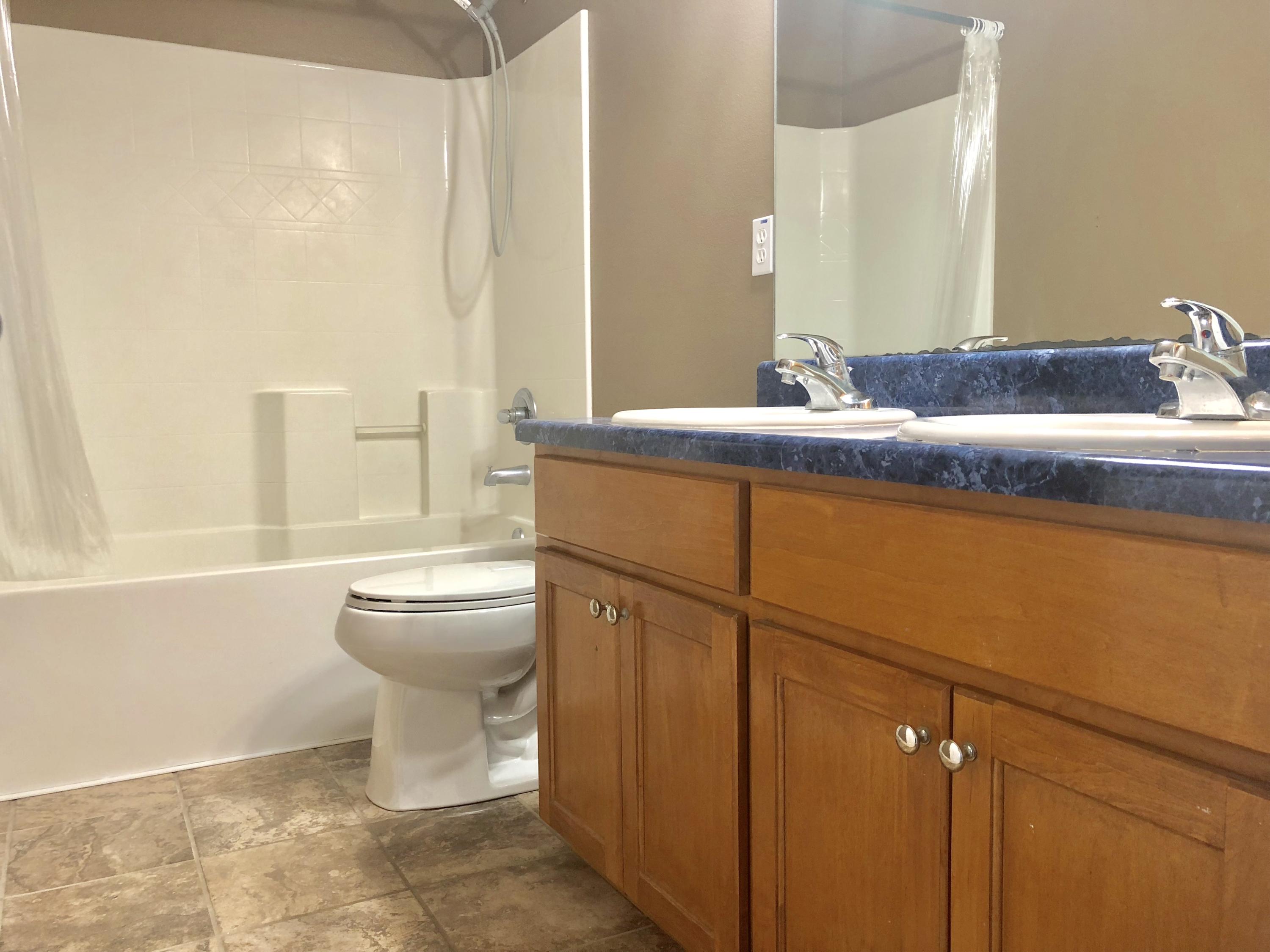 SILVER CREEK ESTATES - Residential