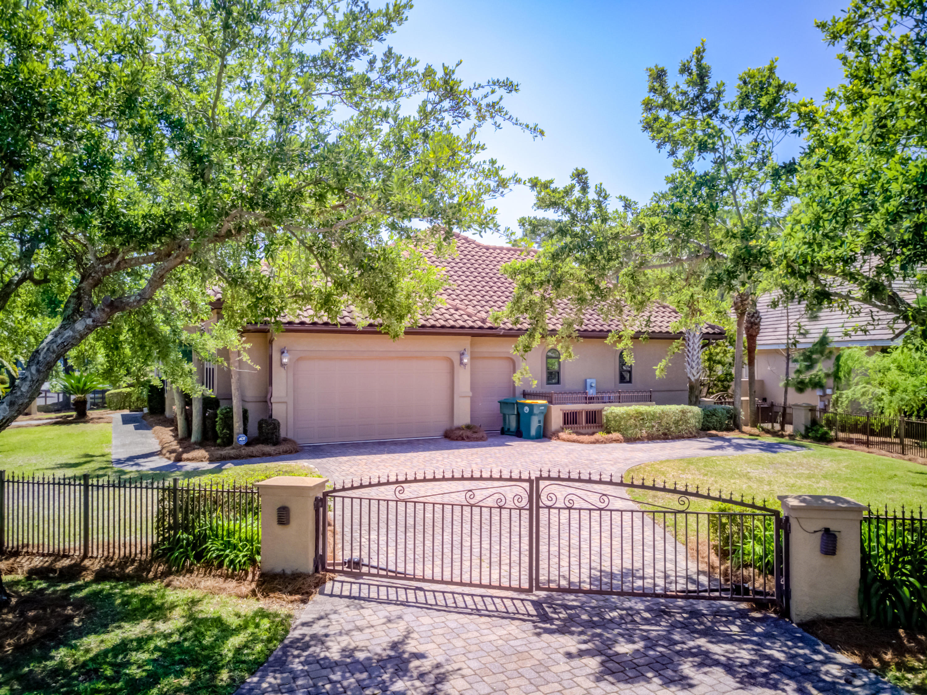 REGATTA BAY PH 1 - Residential