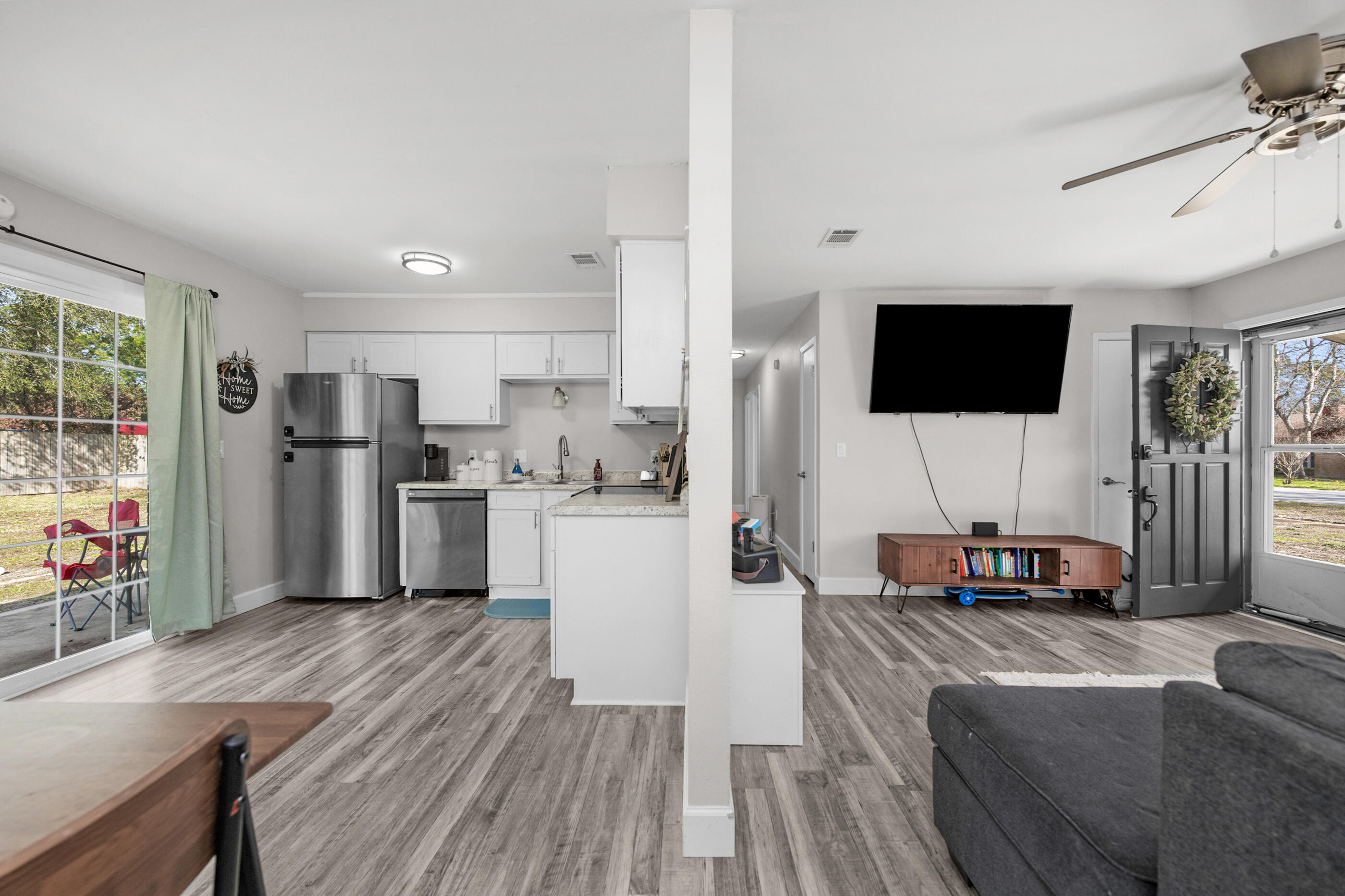 CHATEAU PRES DE LA MER - Residential