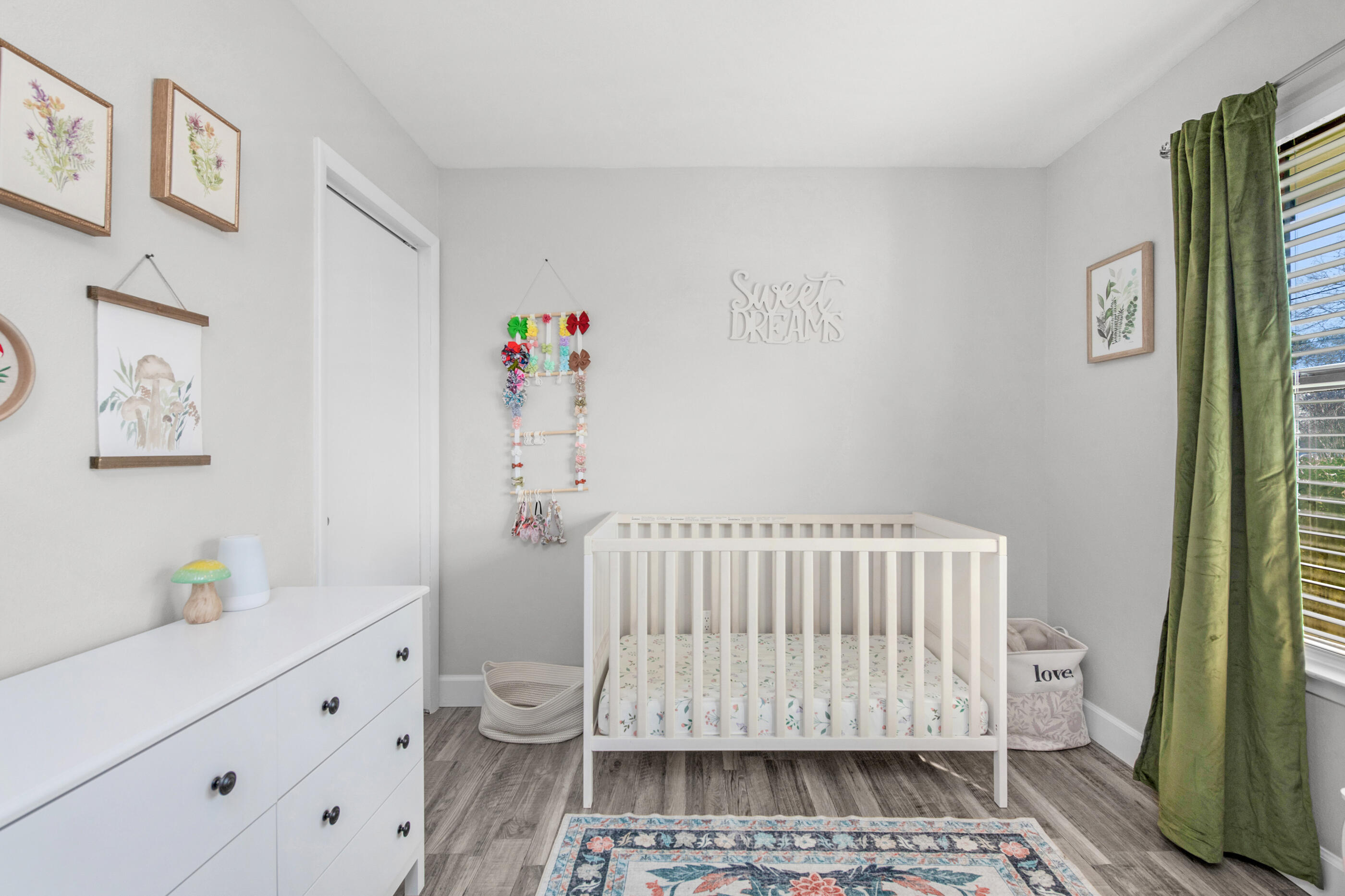 CHATEAU PRES DE LA MER - Residential