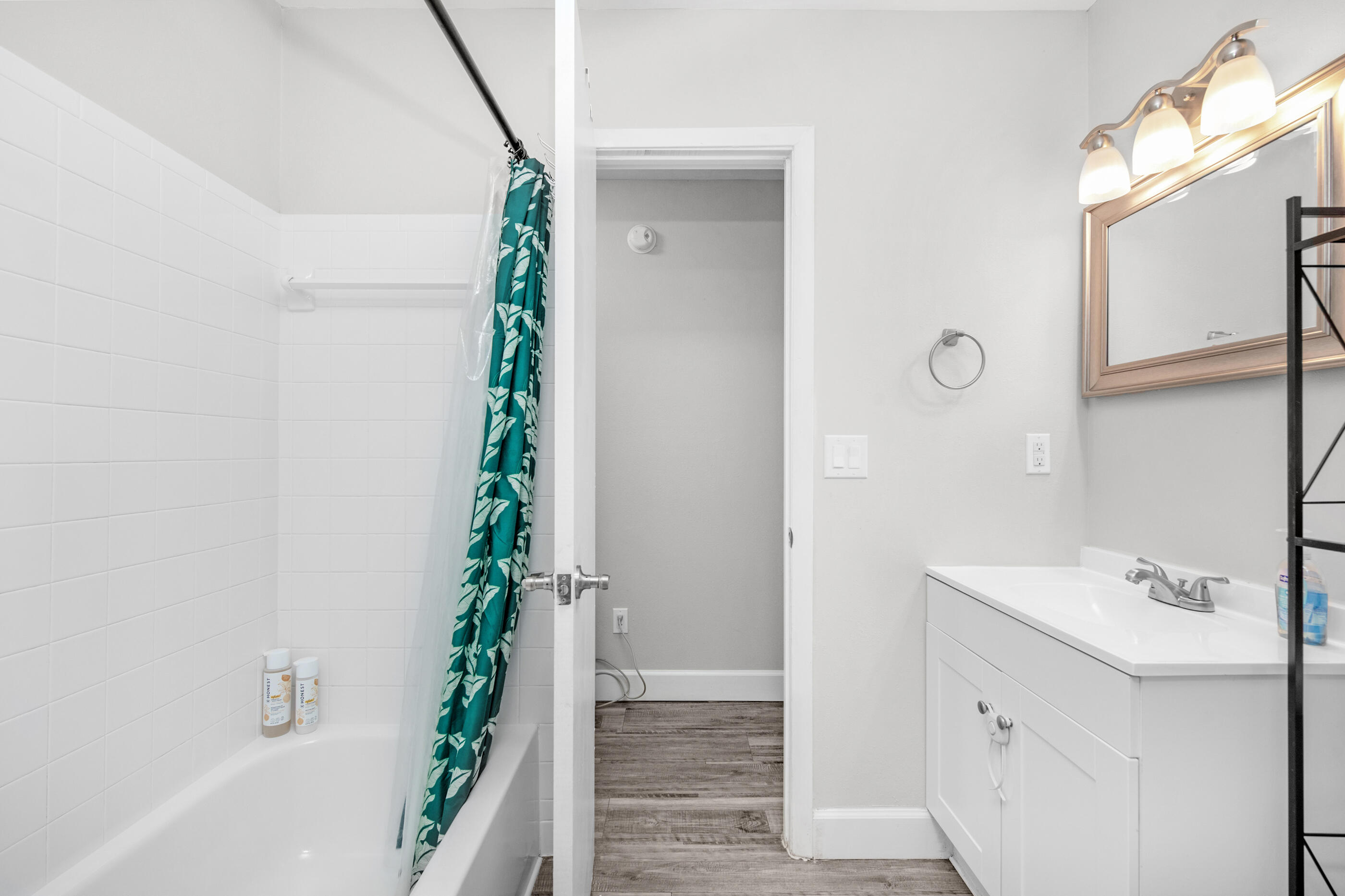 CHATEAU PRES DE LA MER - Residential