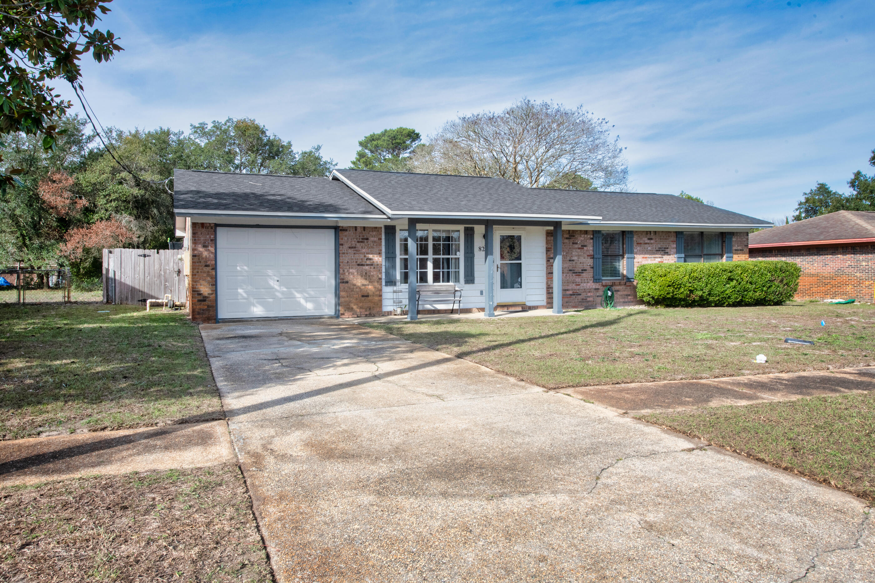 CHATEAU PRES DE LA MER - Residential
