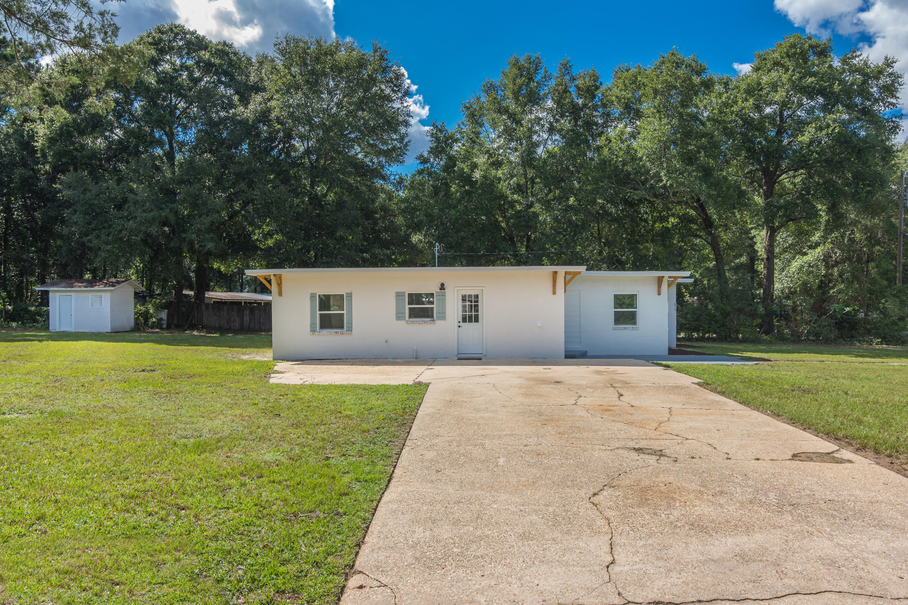 NORTH HILL S/D LOT 14 BLK 1 - Residential