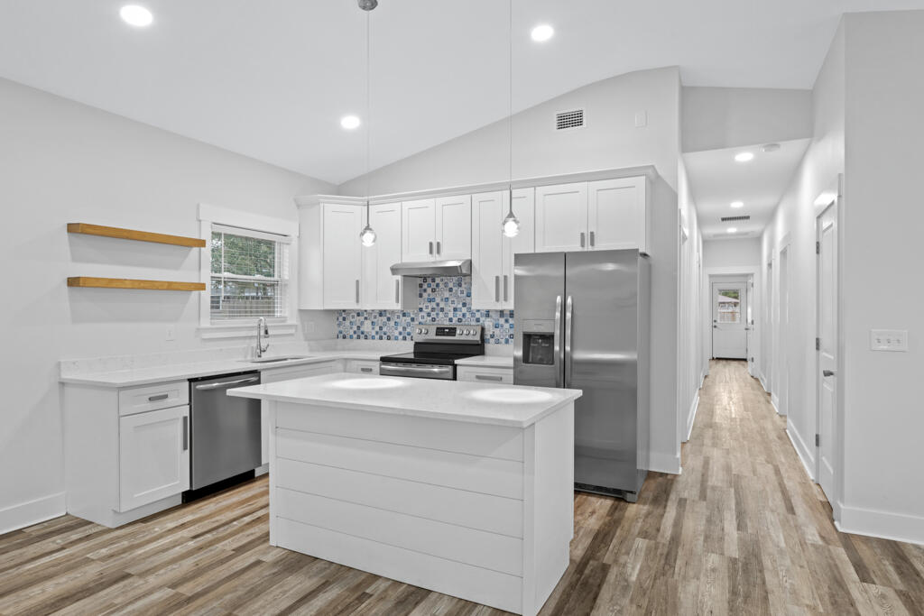 NO RECORDED SUBDIVISION - Residential