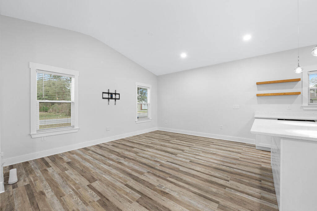 NO RECORDED SUBDIVISION - Residential