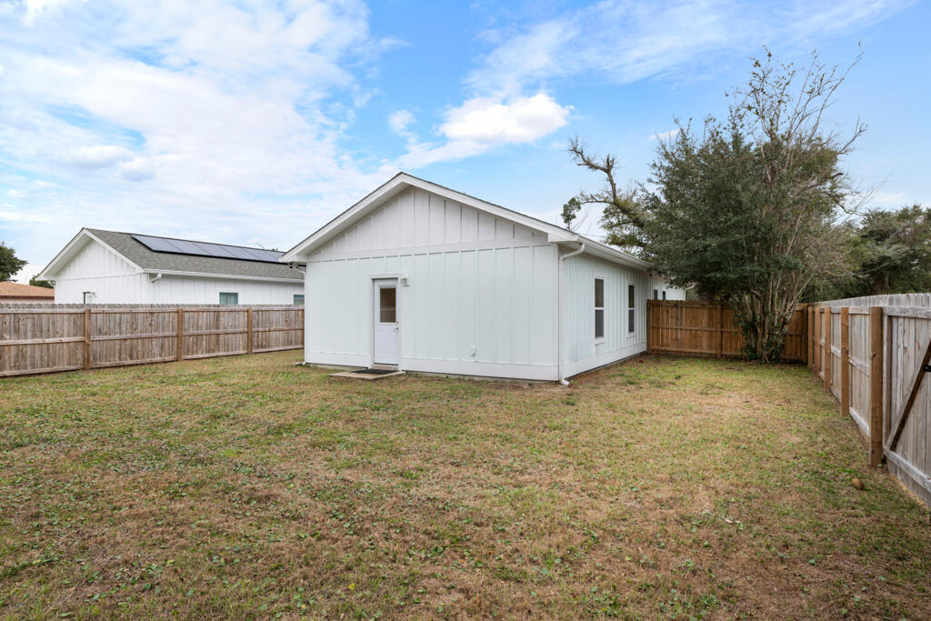 NO RECORDED SUBDIVISION - Residential