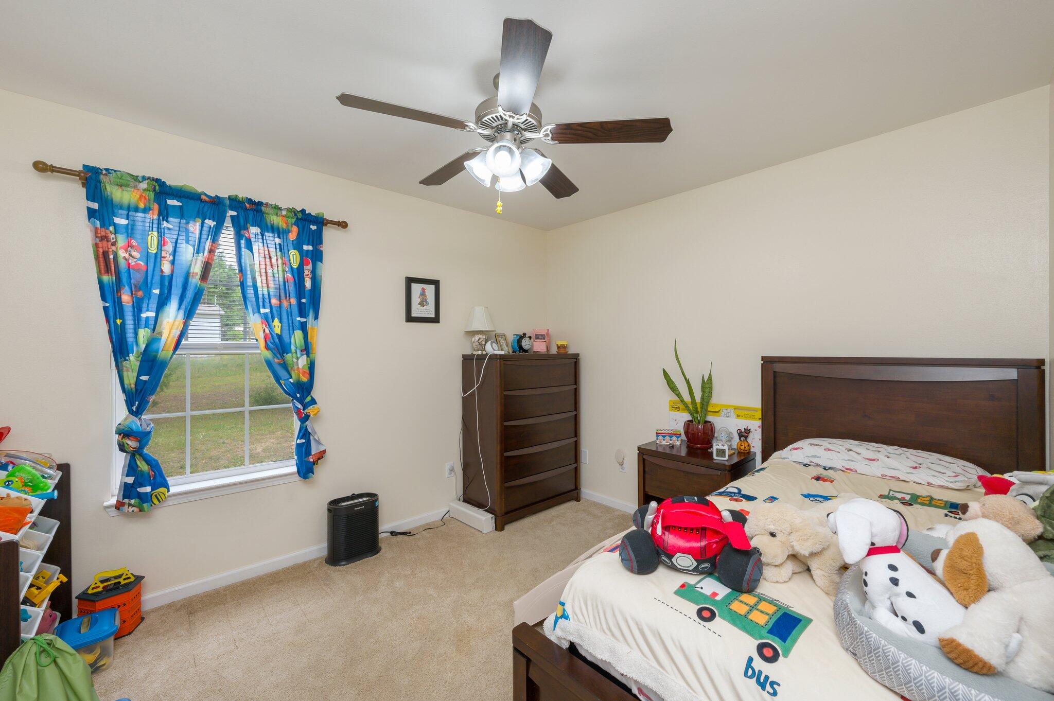 OAKWOOD LAKES ESTATES - Residential