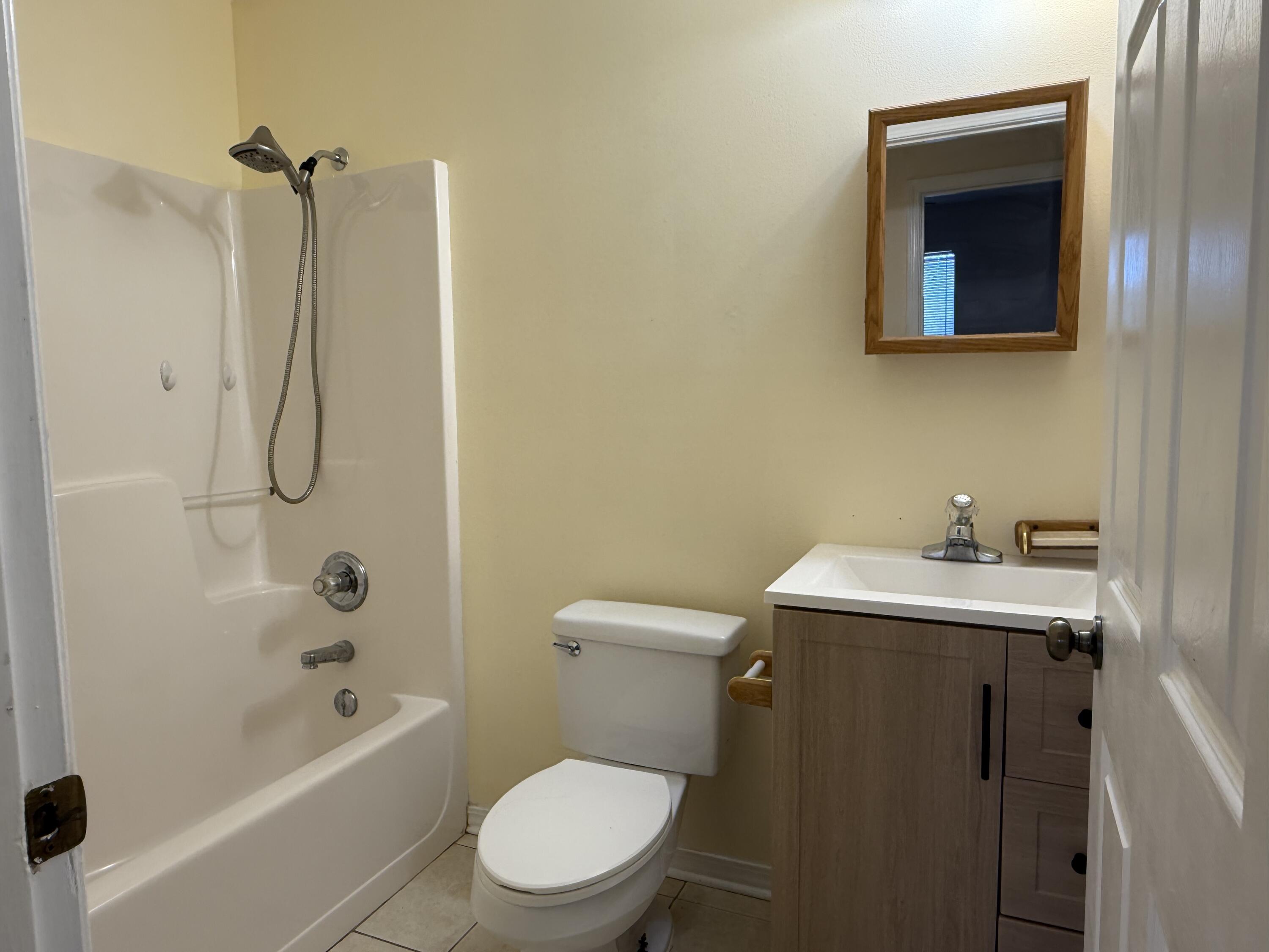 HAROLD - Residential Lease