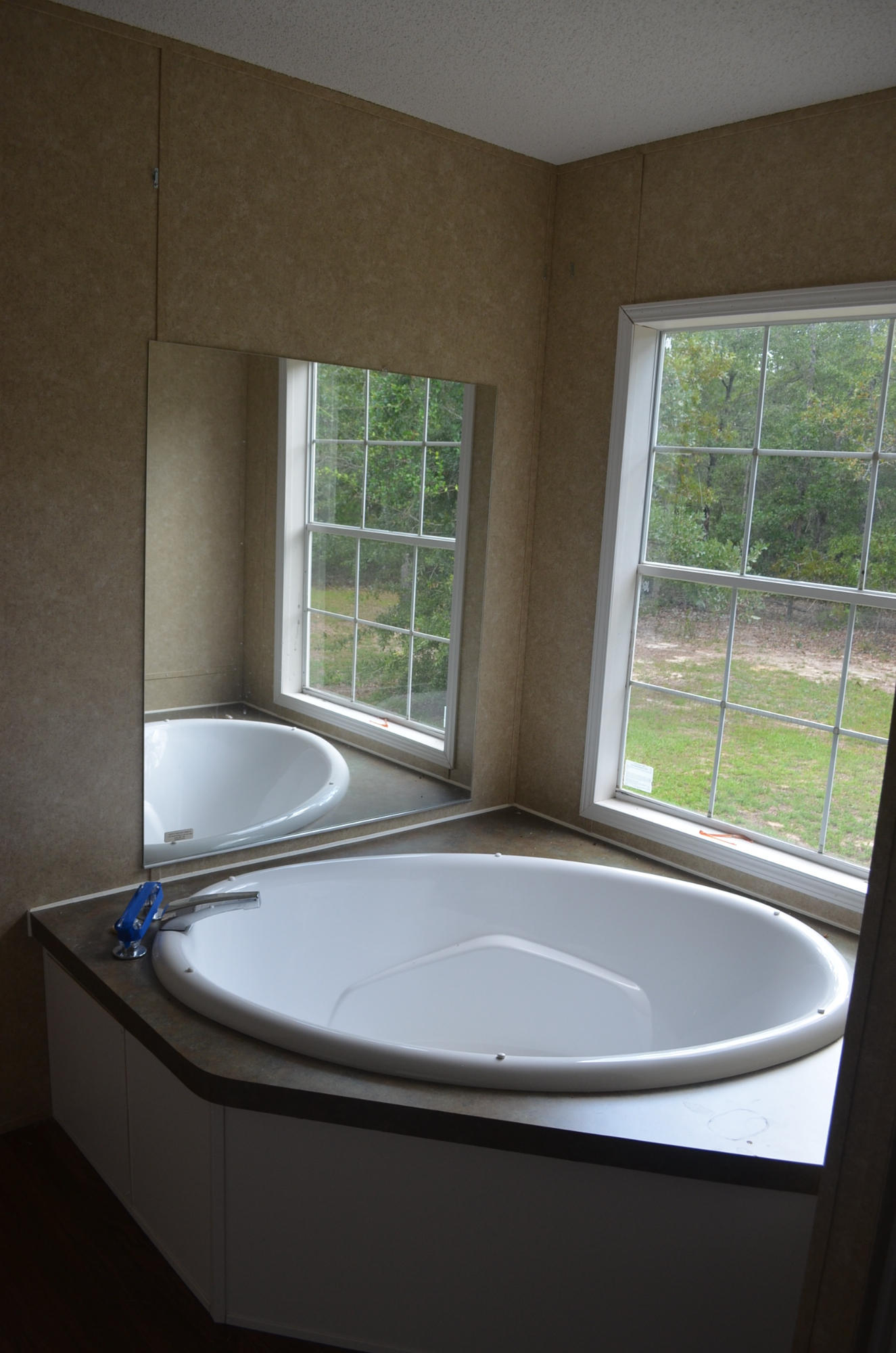 OAKWOOD LAKES ESTATES - Residential