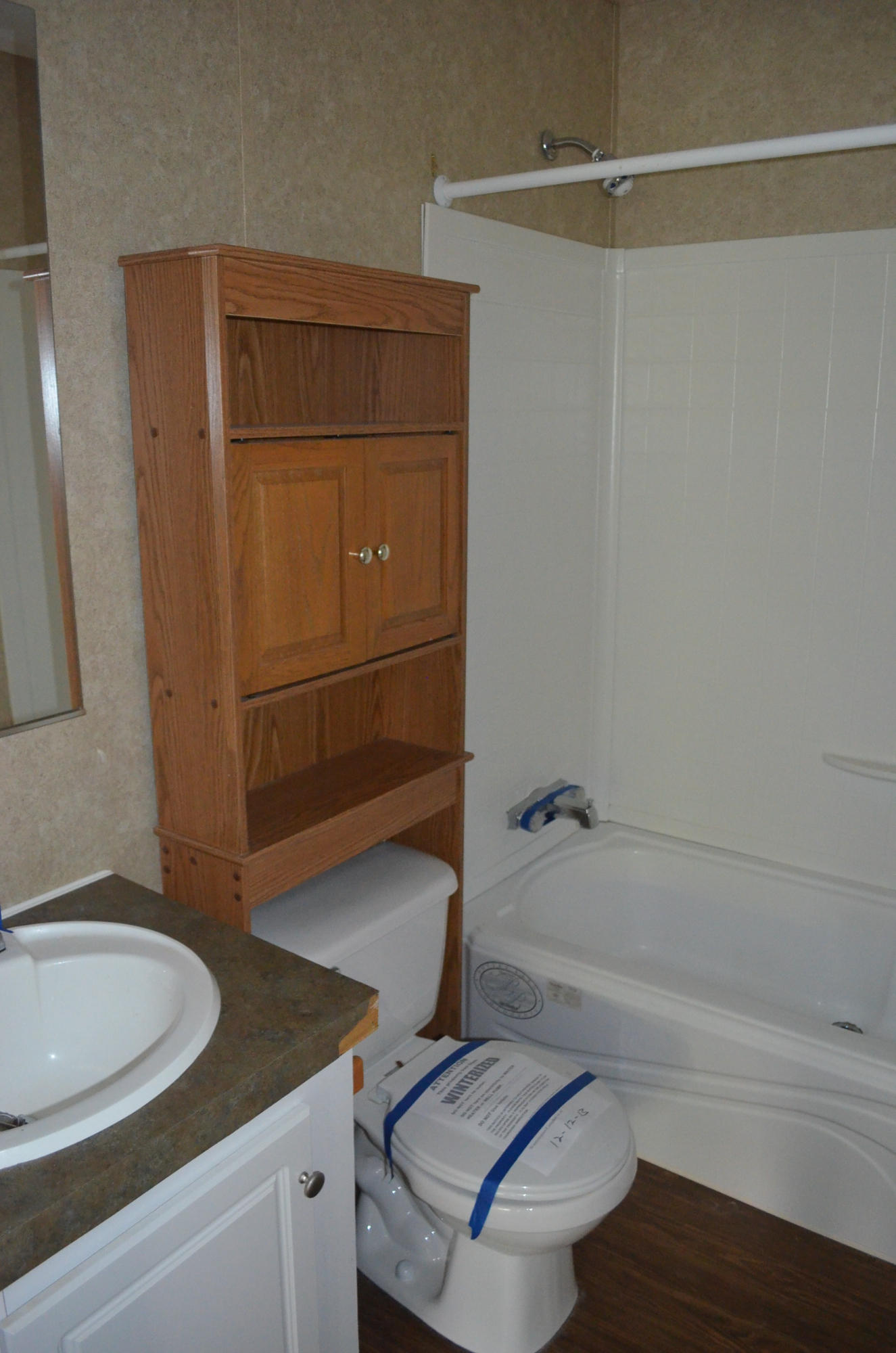OAKWOOD LAKES ESTATES - Residential
