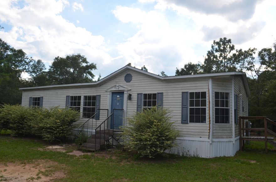 Great Opportunity to own a three bedroom, 2 bath home on a large lot with mature trees. The kitchen features updated white cabinetry, with a built in bookshelf and linoleum wood flooring. Separate Laundry Room with Utility Closet. The living room features a built in entertainment center and storage for electronics. The master bathroom has a walk in closet, large garden tub, separate shower, and double vanities. Call today to schedule your showing before this one is gone.