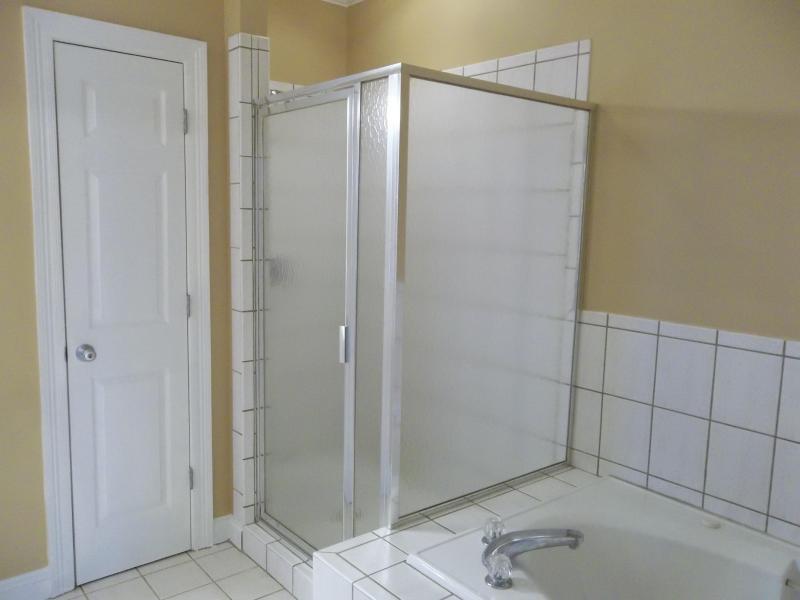 TRANQUIL SHORES - Residential