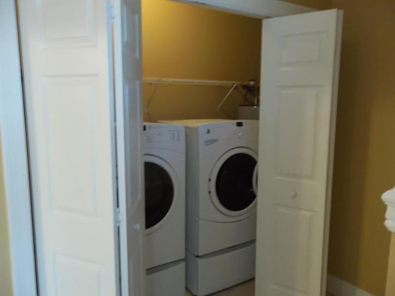 TRANQUIL SHORES - Residential