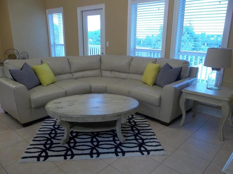 TRANQUIL SHORES - Residential