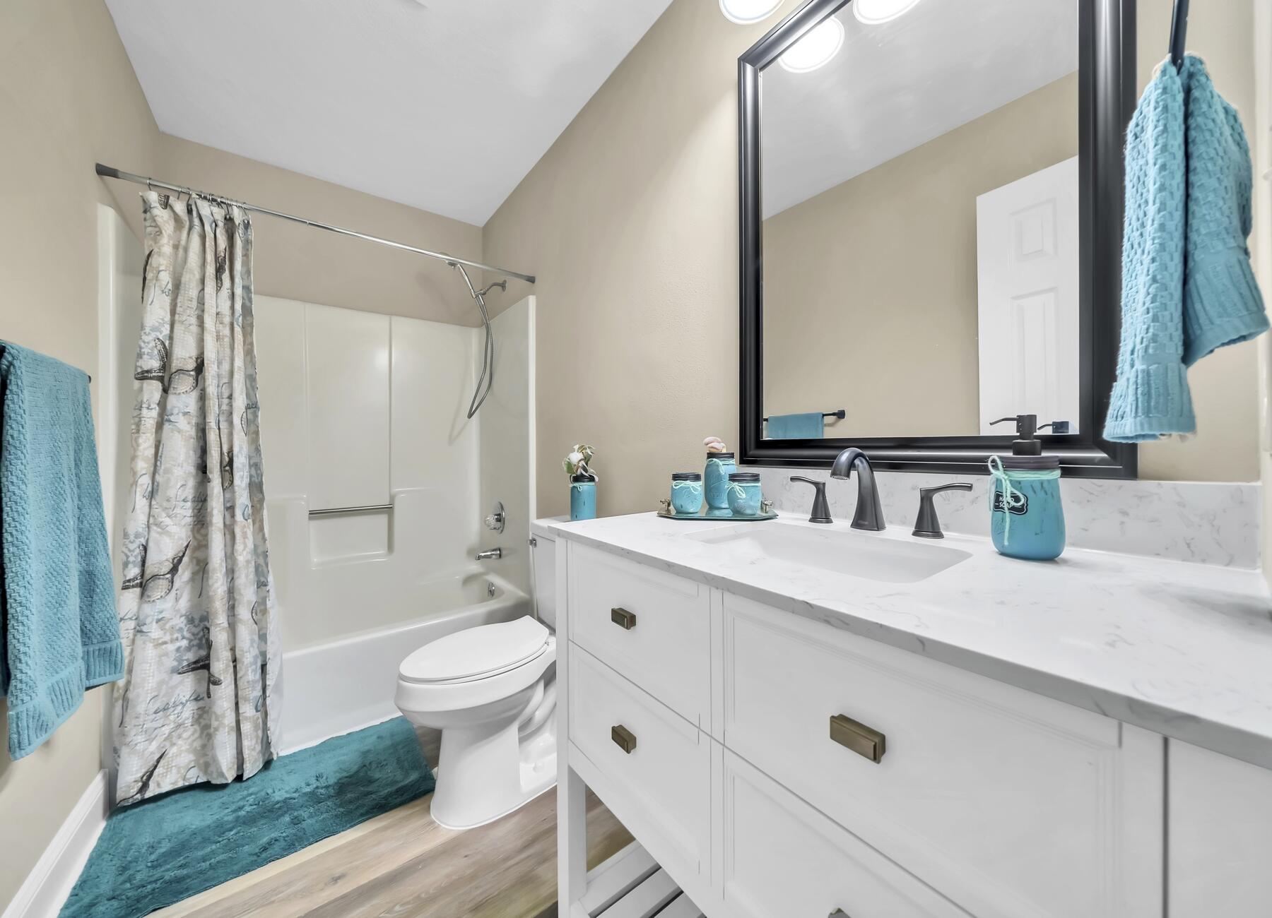 HOLLEY BY THE SEA - Residential