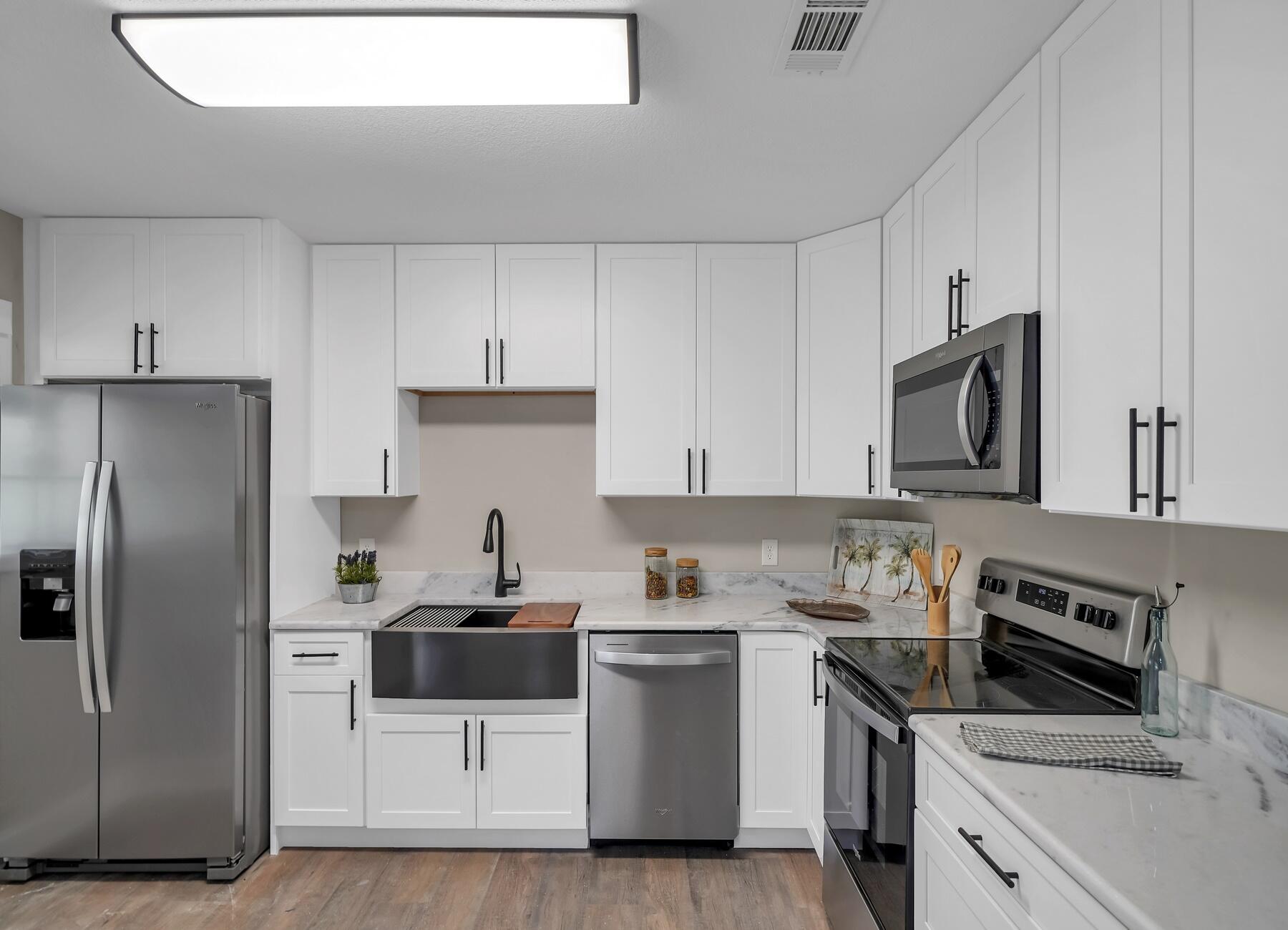 HOLLEY BY THE SEA - Residential