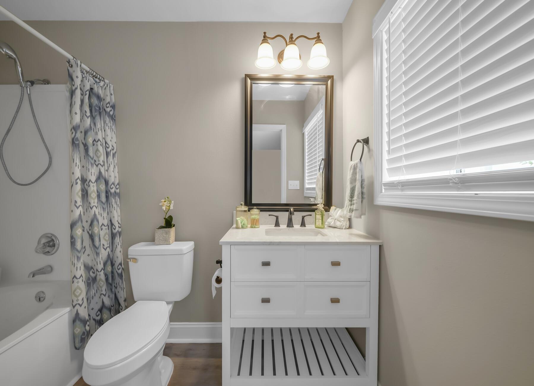 HOLLEY BY THE SEA - Residential