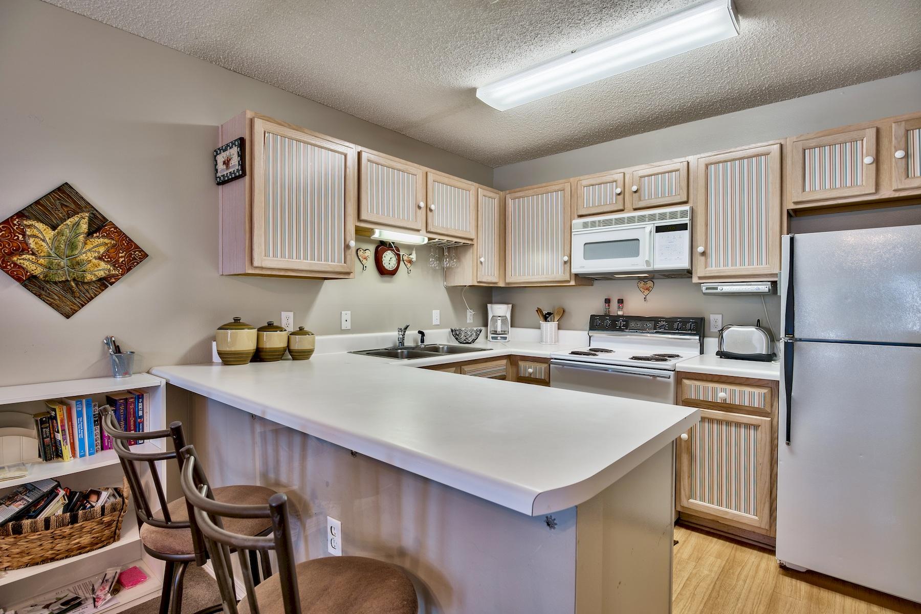 GRAND CARIBBEAN EAST CONDO - Residential