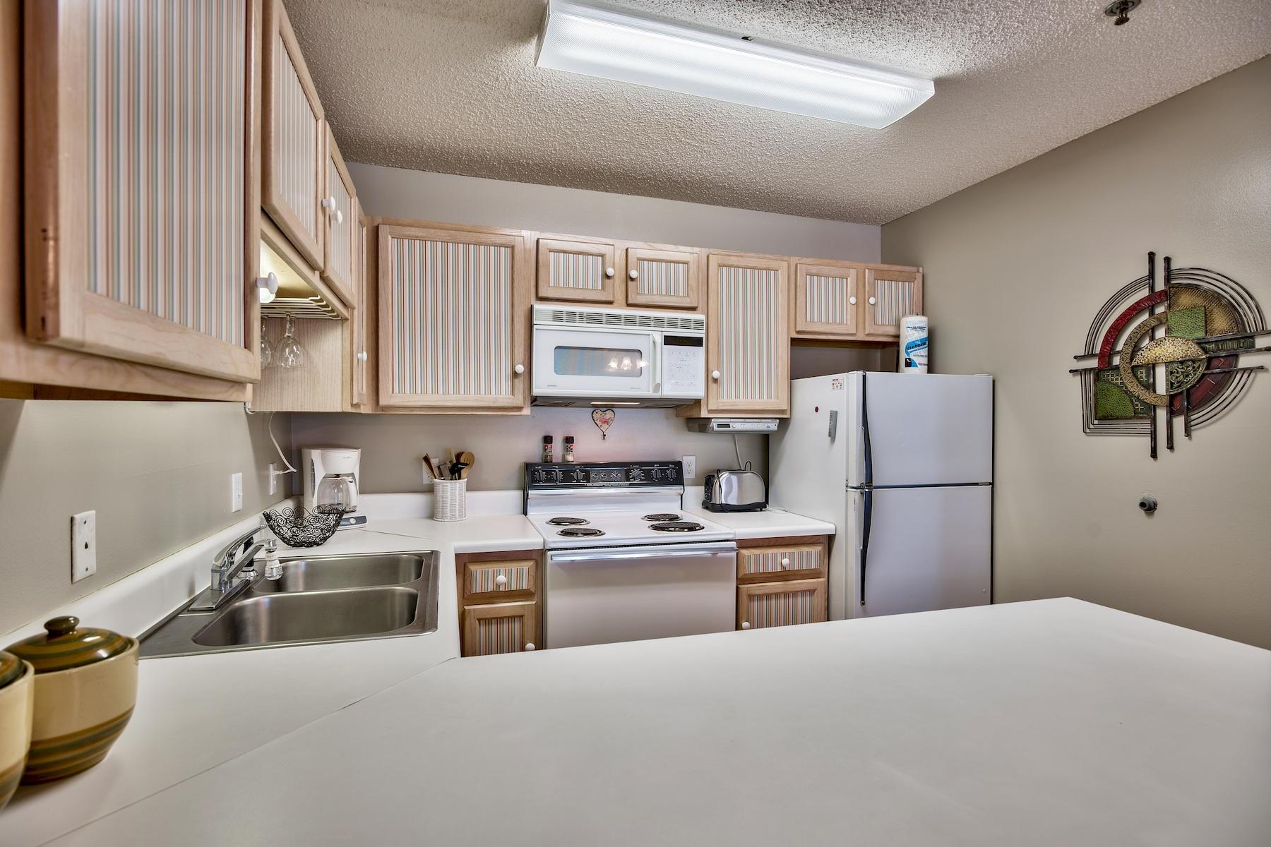 GRAND CARIBBEAN EAST CONDO - Residential