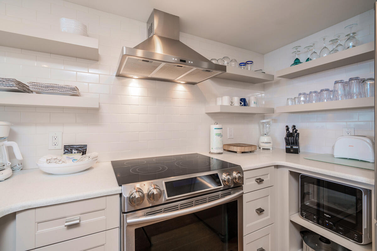 ONE SEAGROVE PLACE CONDO - Residential