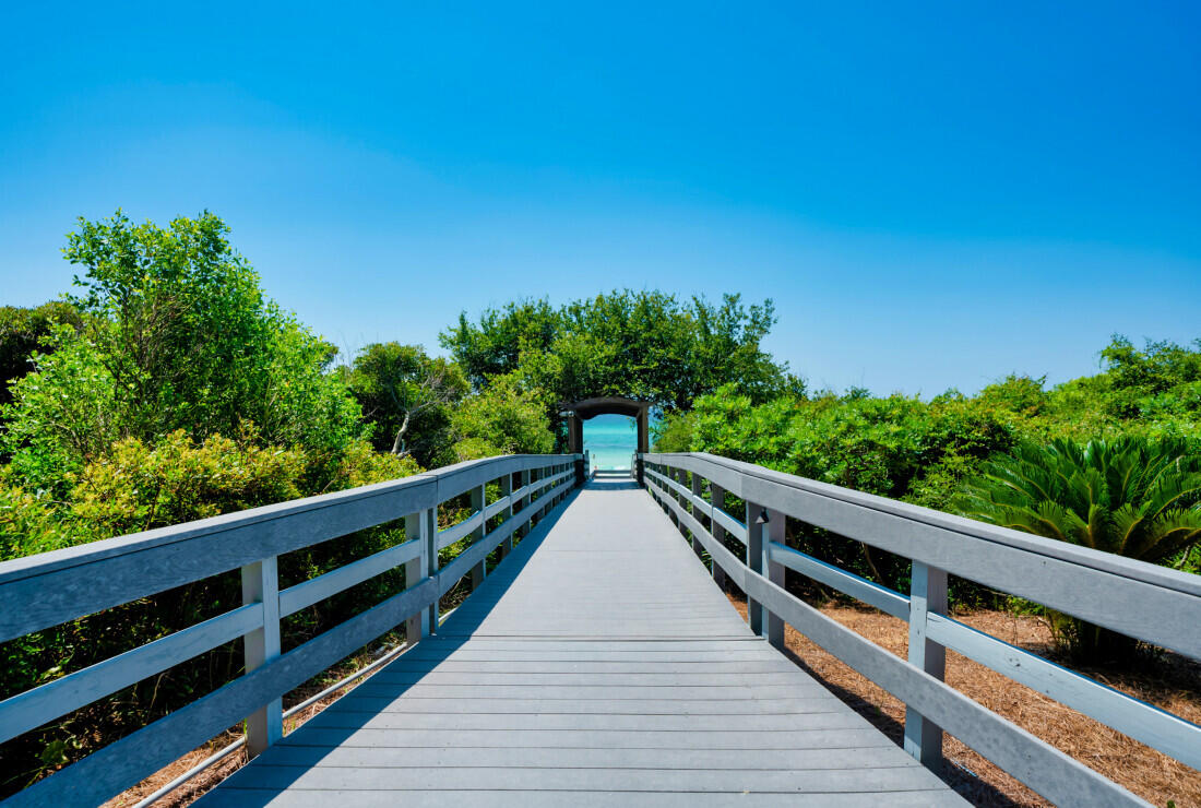 ONE SEAGROVE PLACE CONDO - Residential