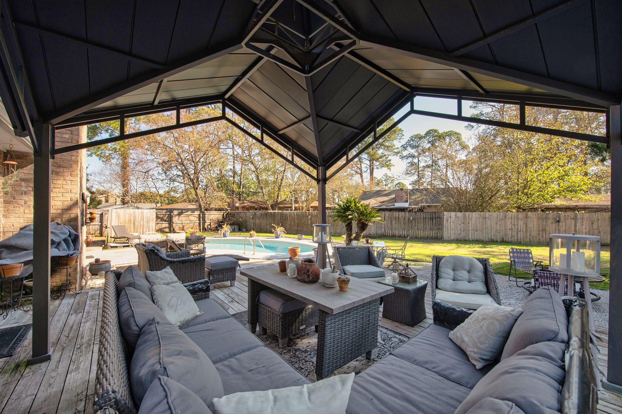 TANGLEWOOD S/D 2ND ADDN - Residential