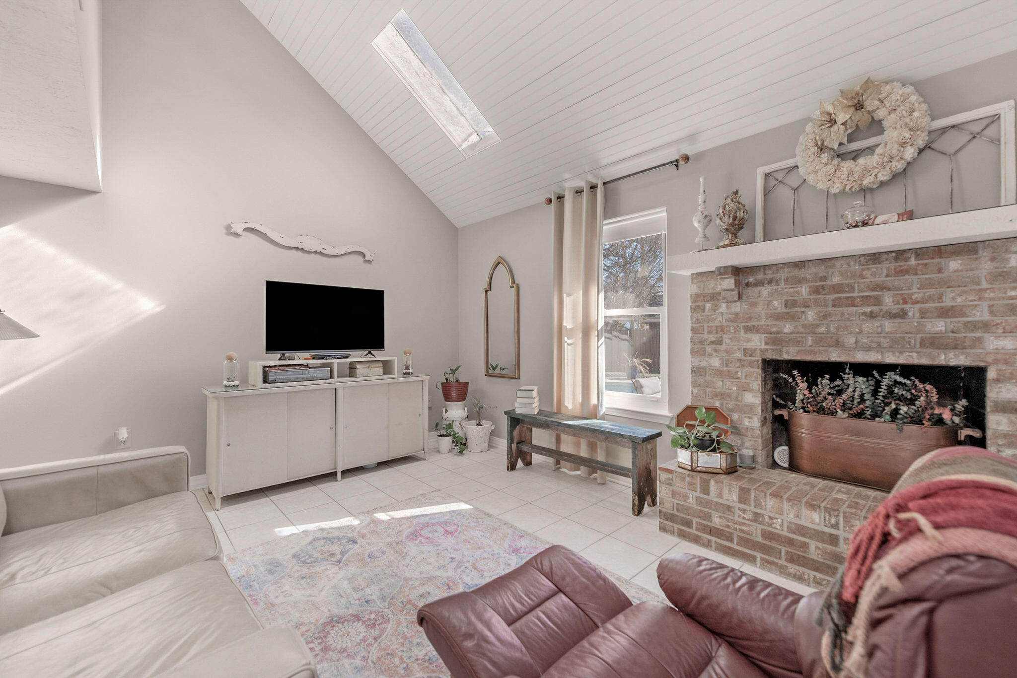 TANGLEWOOD S/D 2ND ADDN - Residential