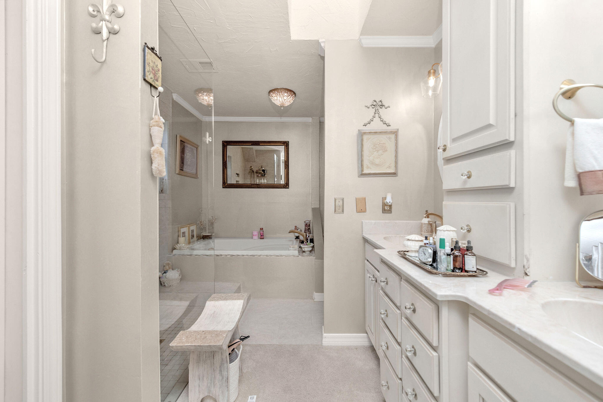 TANGLEWOOD S/D 2ND ADDN - Residential